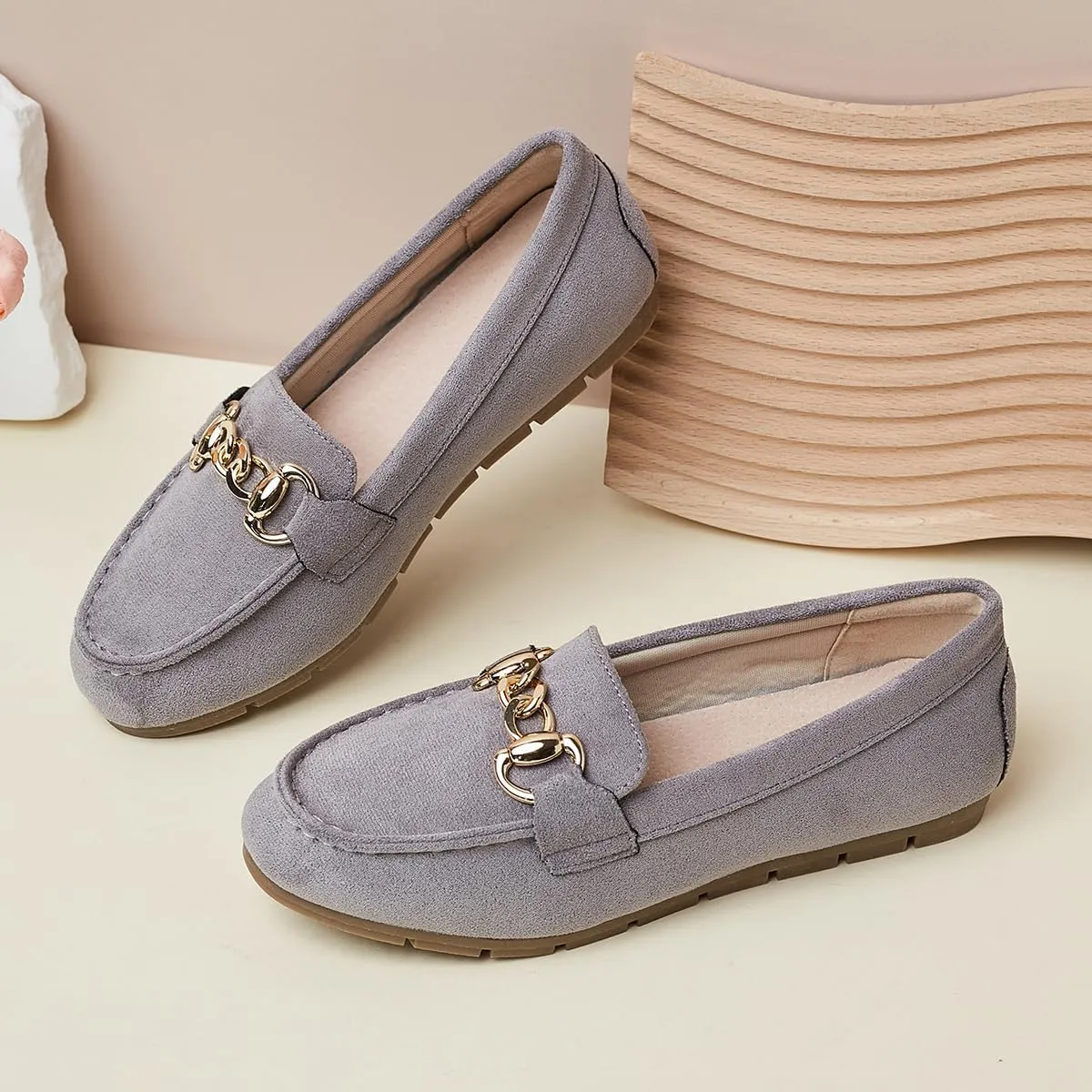 ABEJOJO Women's Loafer Shoes, Comfortable Slip on Casual Flat Penny Shoes for Walking, Driving, Dressy