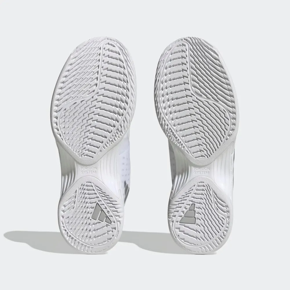 adidas Women's Avacourt Tennis Shoe