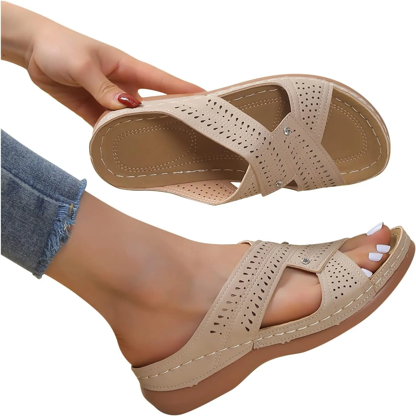 Arch Support Beach Sandals Women Summer Comfortable Low Wedge Slippers Slip on Sandal 2025 Trendy