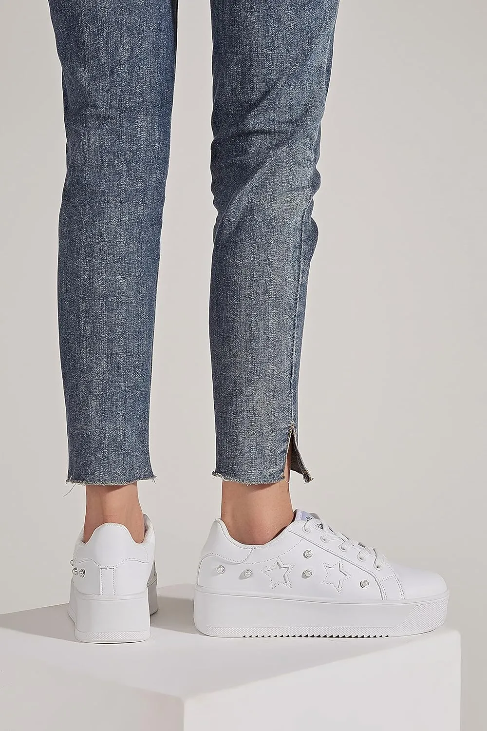 BELOS Fashion Platform Women Sneakers Faux Suede Stars Holographic Rainbow Walking Shoes