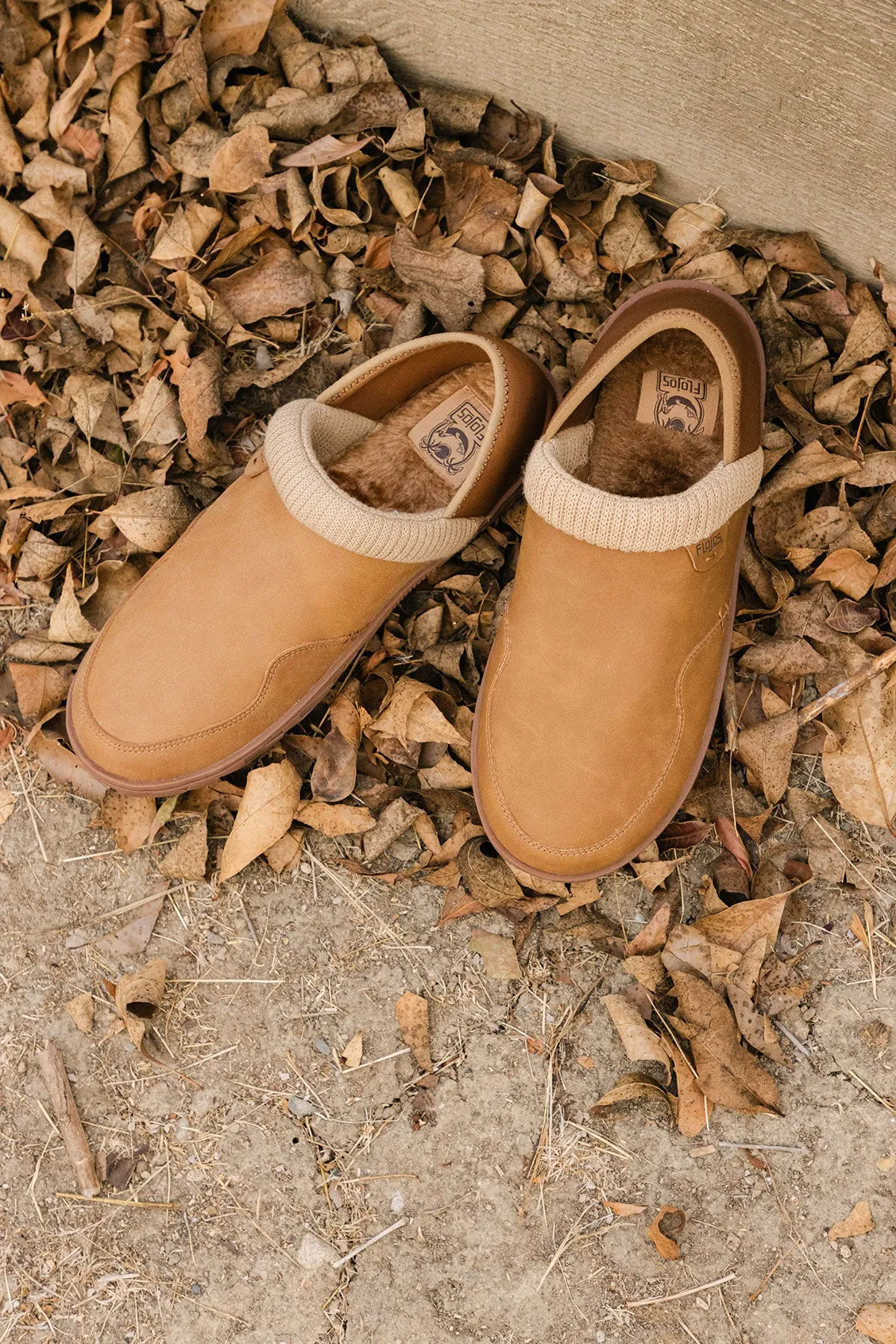 Carl - Unisex Slipper