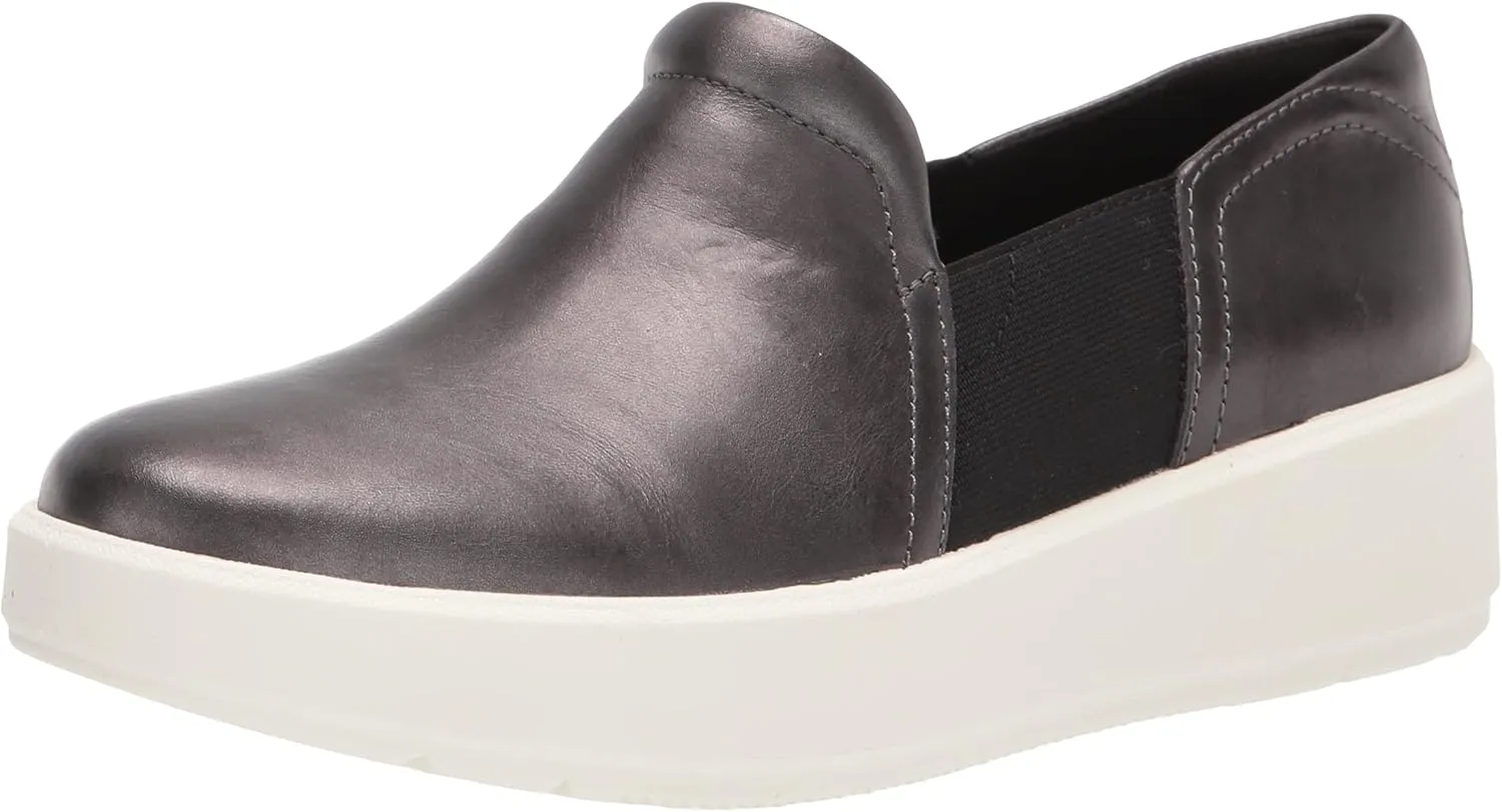 Clarks Women's Layton Band Sneaker