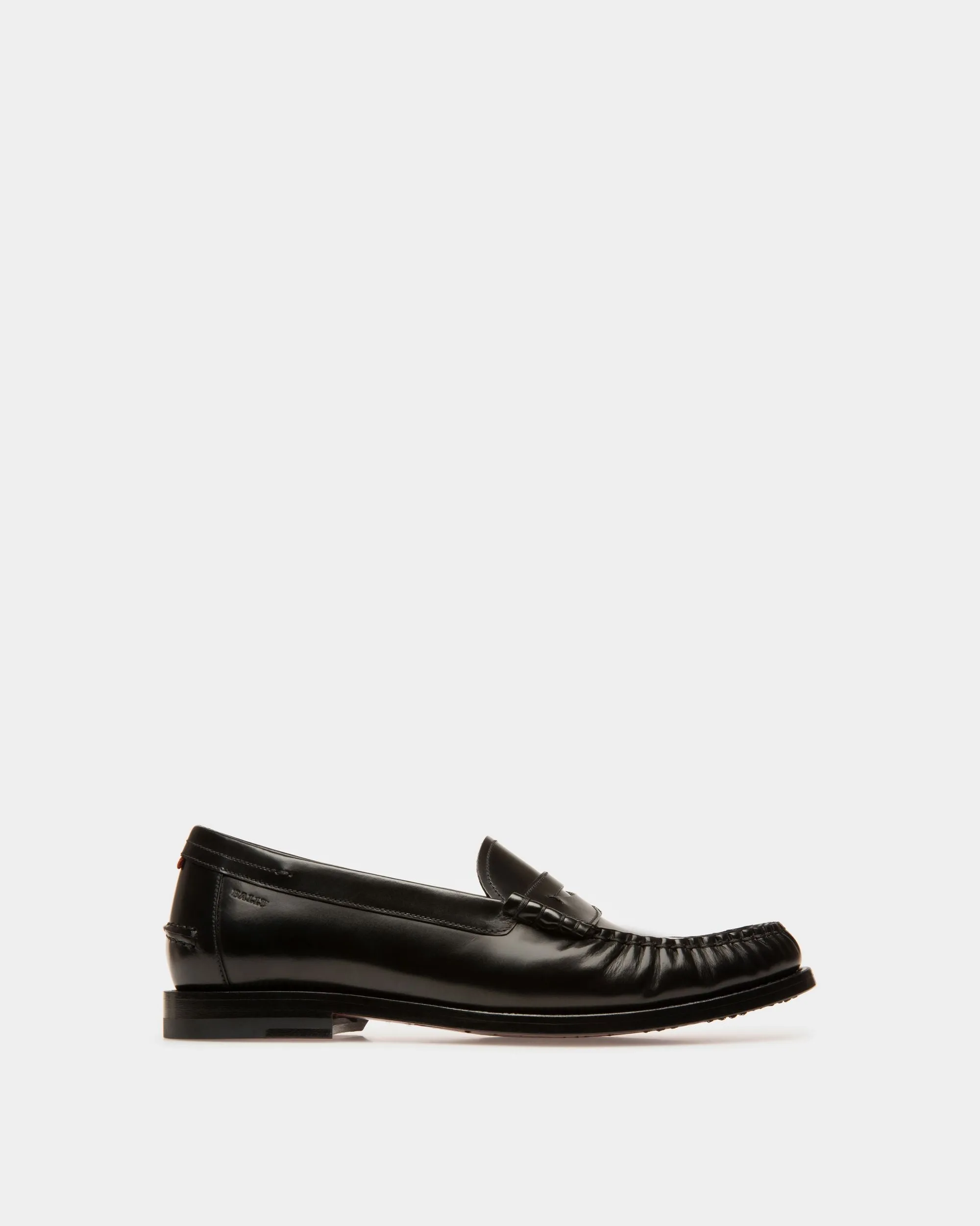 Coelo Leather Moccasins In Black