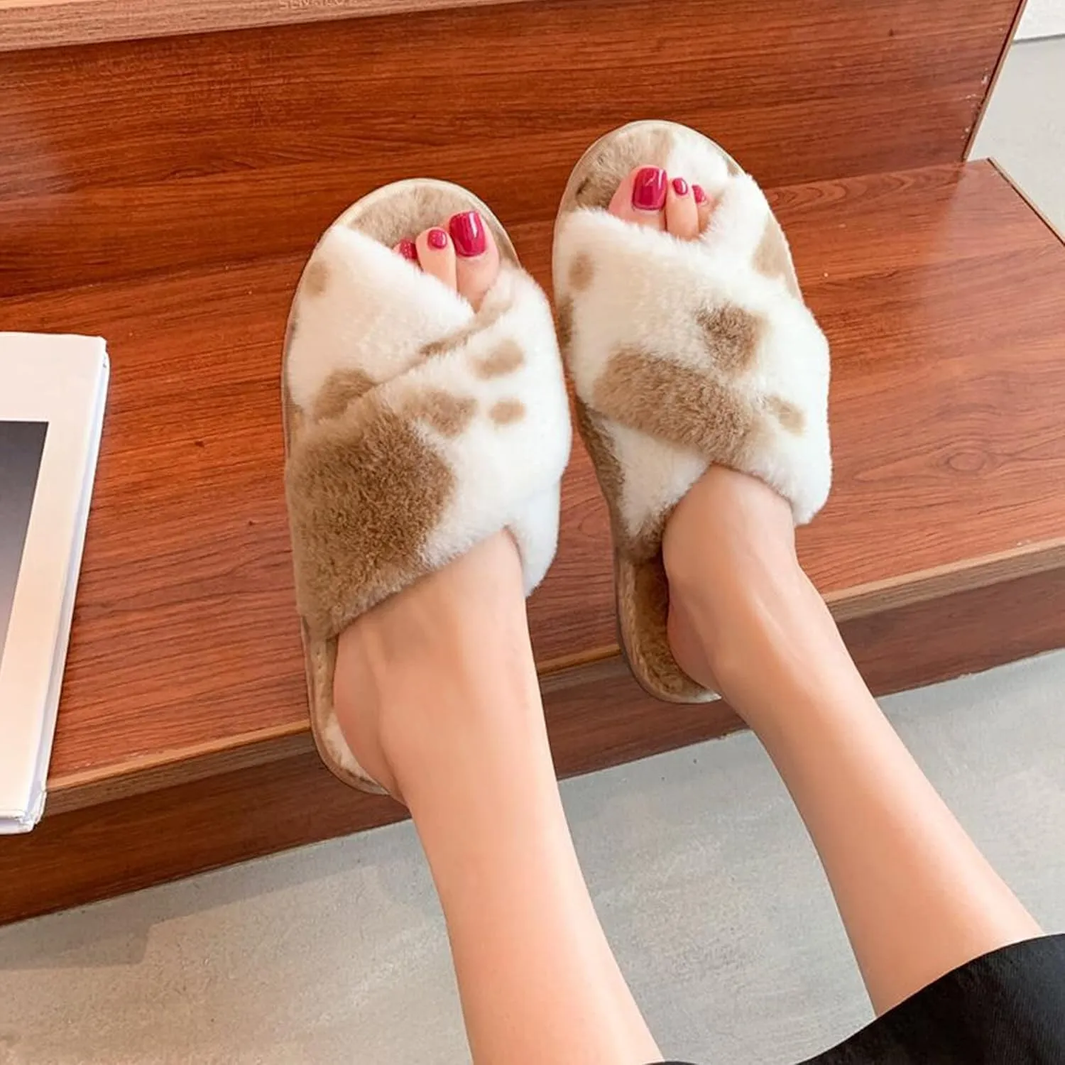 Criss Cross Fluffy Faux Fur Slippers Open Toe Slides Soft Warm Plush Furry Fuzzy Slip On Sandals House Shoes for Women