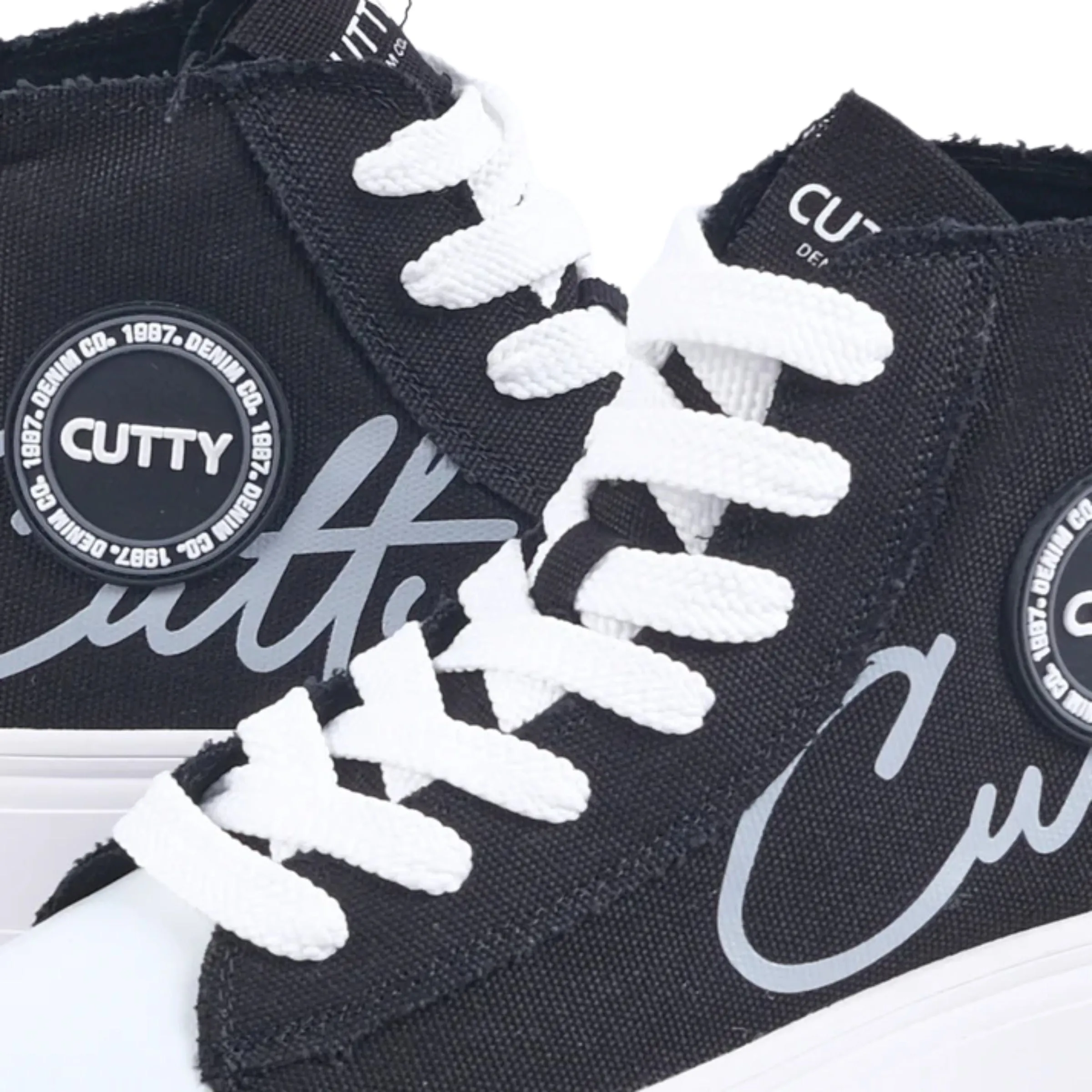 Cutty Sneaker Canvas High Top Black-White
