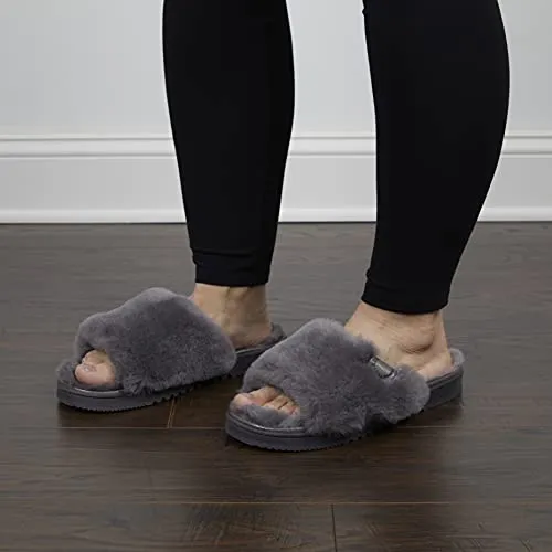 Dearfoams Women's Fireside Cairns Shearling Easy on/Off Slide Sandal Slipper, Grey, 8