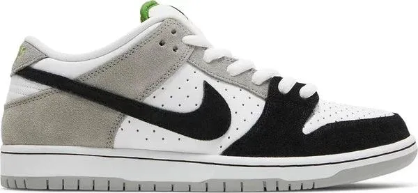 Dunk Low SB "Chlorophyll"