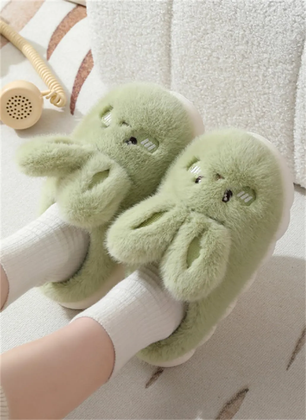 ELONEL Cute Rabbit Slippers for Women's Home - Couple Animal Anti-Slip and Warm External Wear With Soft Sole Plush