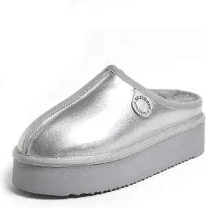 Fireside by Dearfoams Women's Greta Shearling Indoor Outdoor Clog Slipper