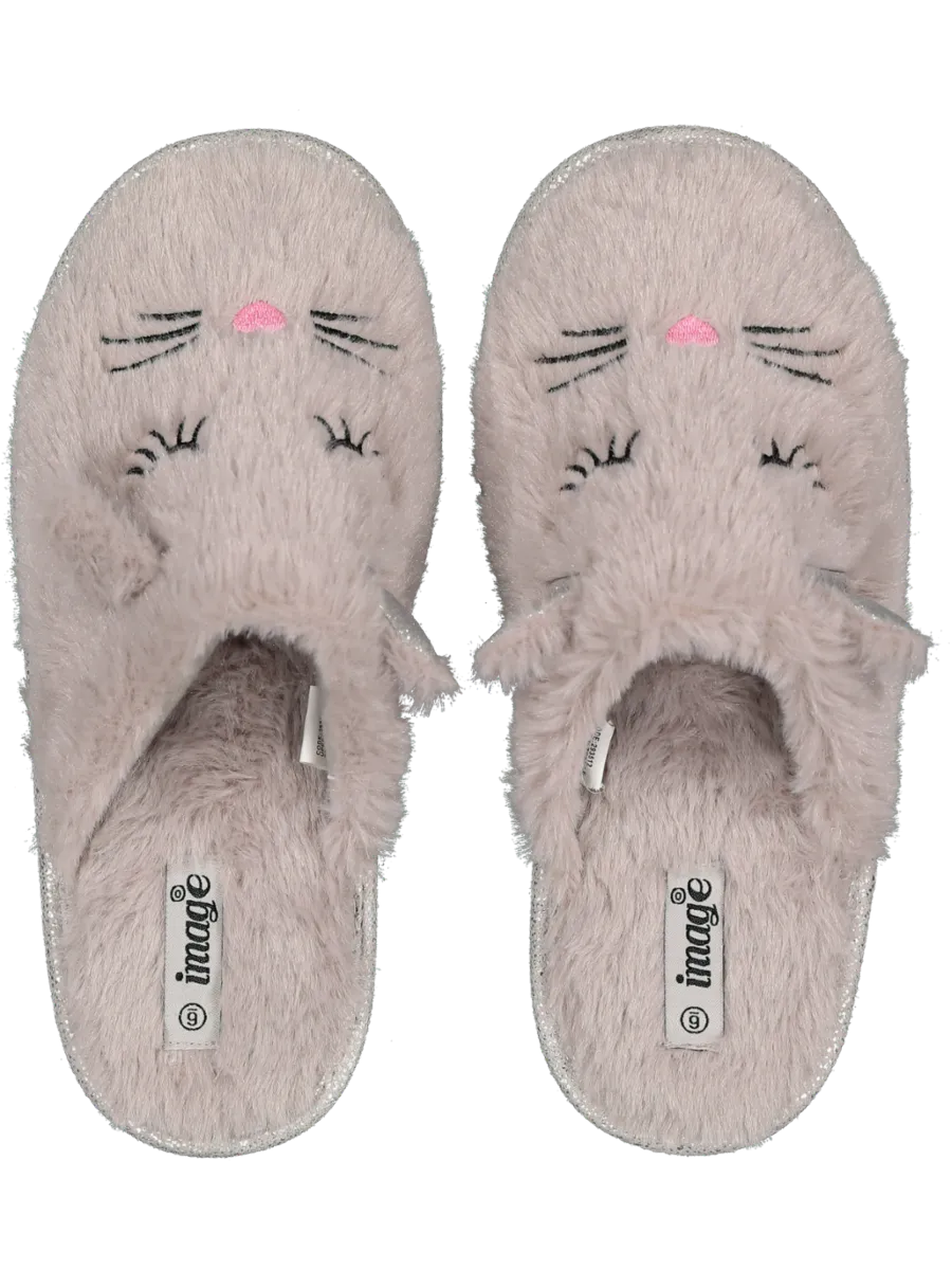 Fluffy Closed Toe Slipper