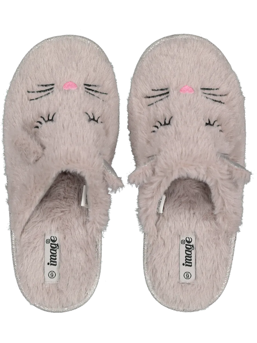 Fluffy Closed Toe Slipper
