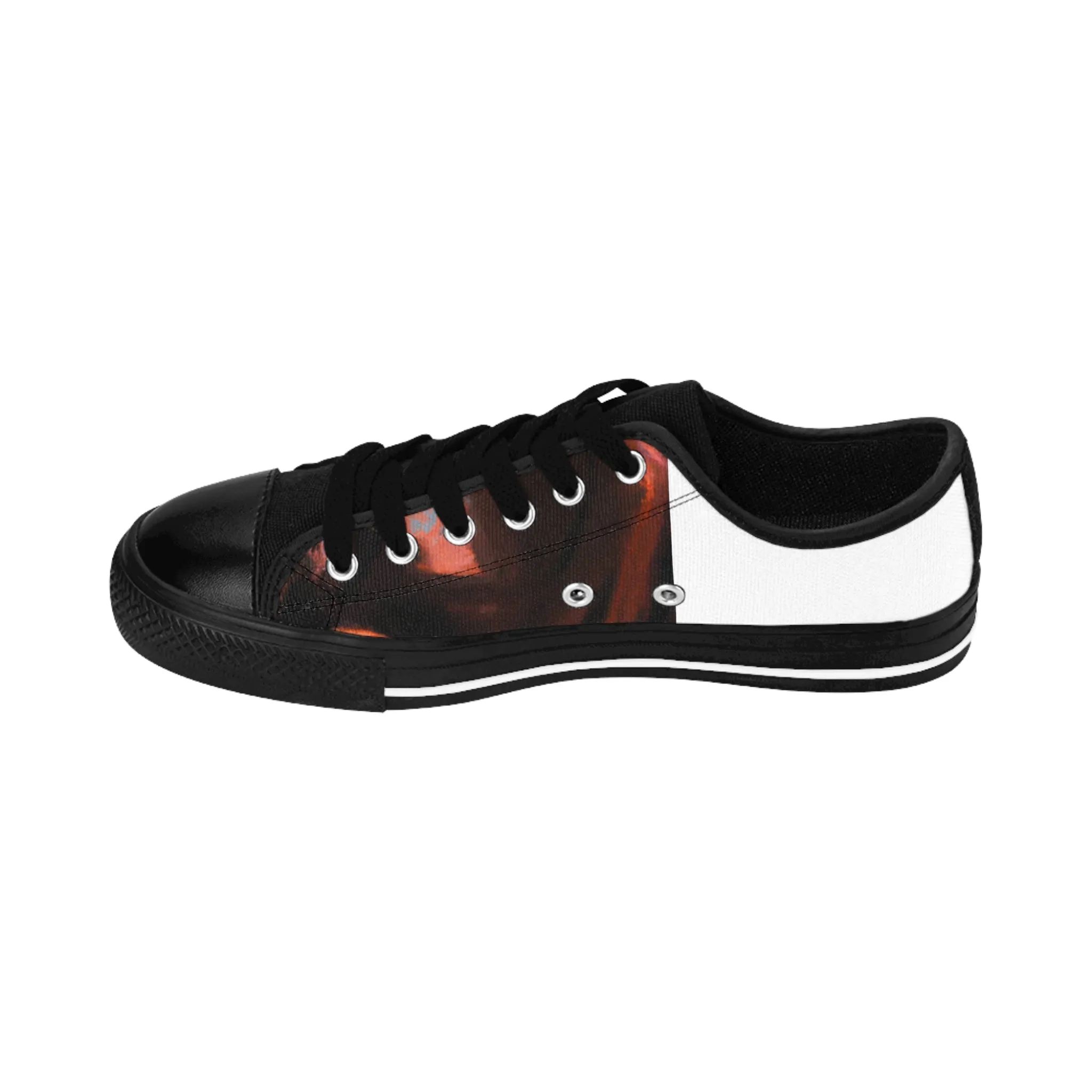 Gertrudita of Madrid. Gertrudita was a female shoe designer from Madrid, Spain even in the 16th century. She was known for making handmade, exquisite shoes for the Spanish upper class. Her signature style-low top