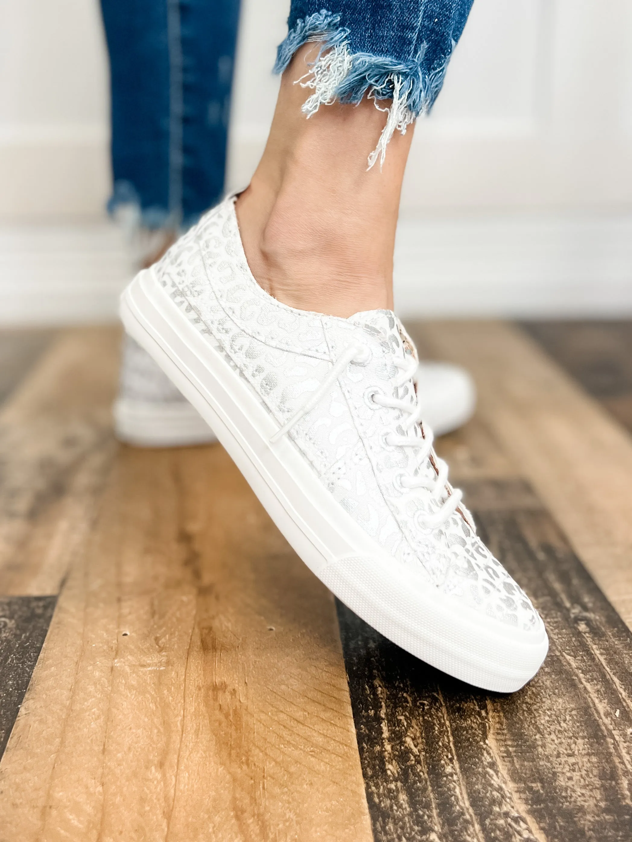 Gypsy Jazz Kyrie Leopard Sneaker