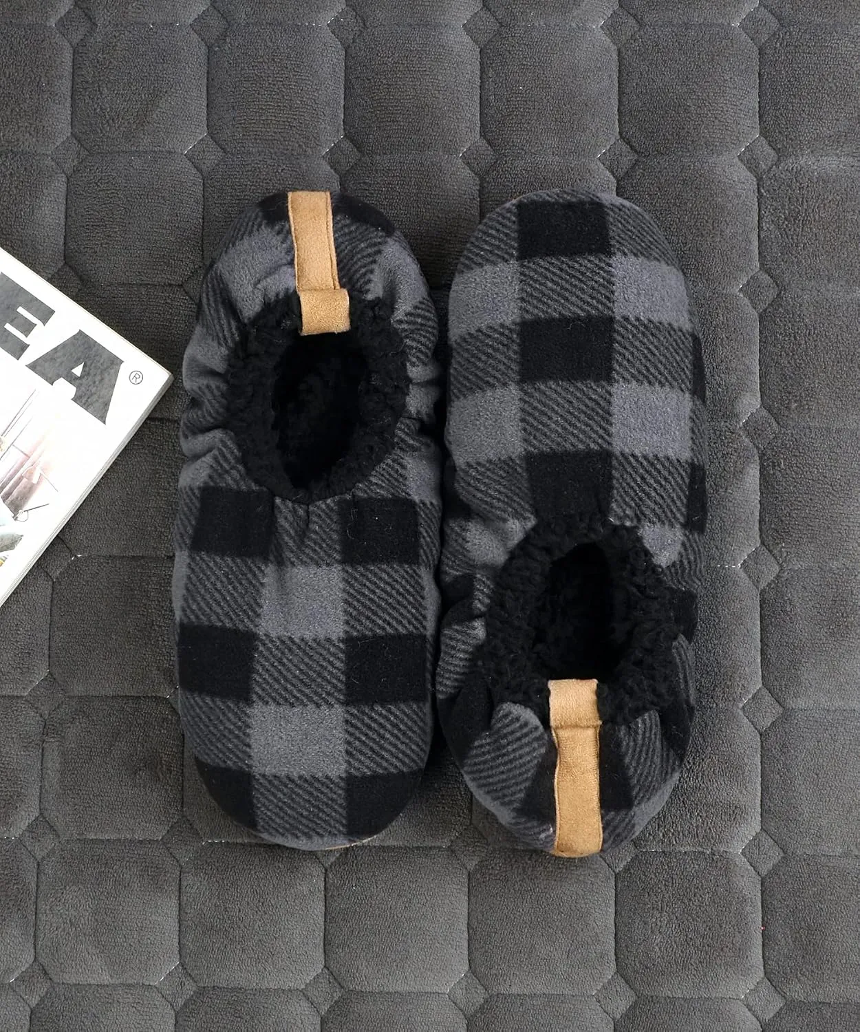 Keyela Mens Slipper Socks With Non Skid Bottoms, Warm Slipper Socks With Grippers For Men, Fuzzy House Slippers