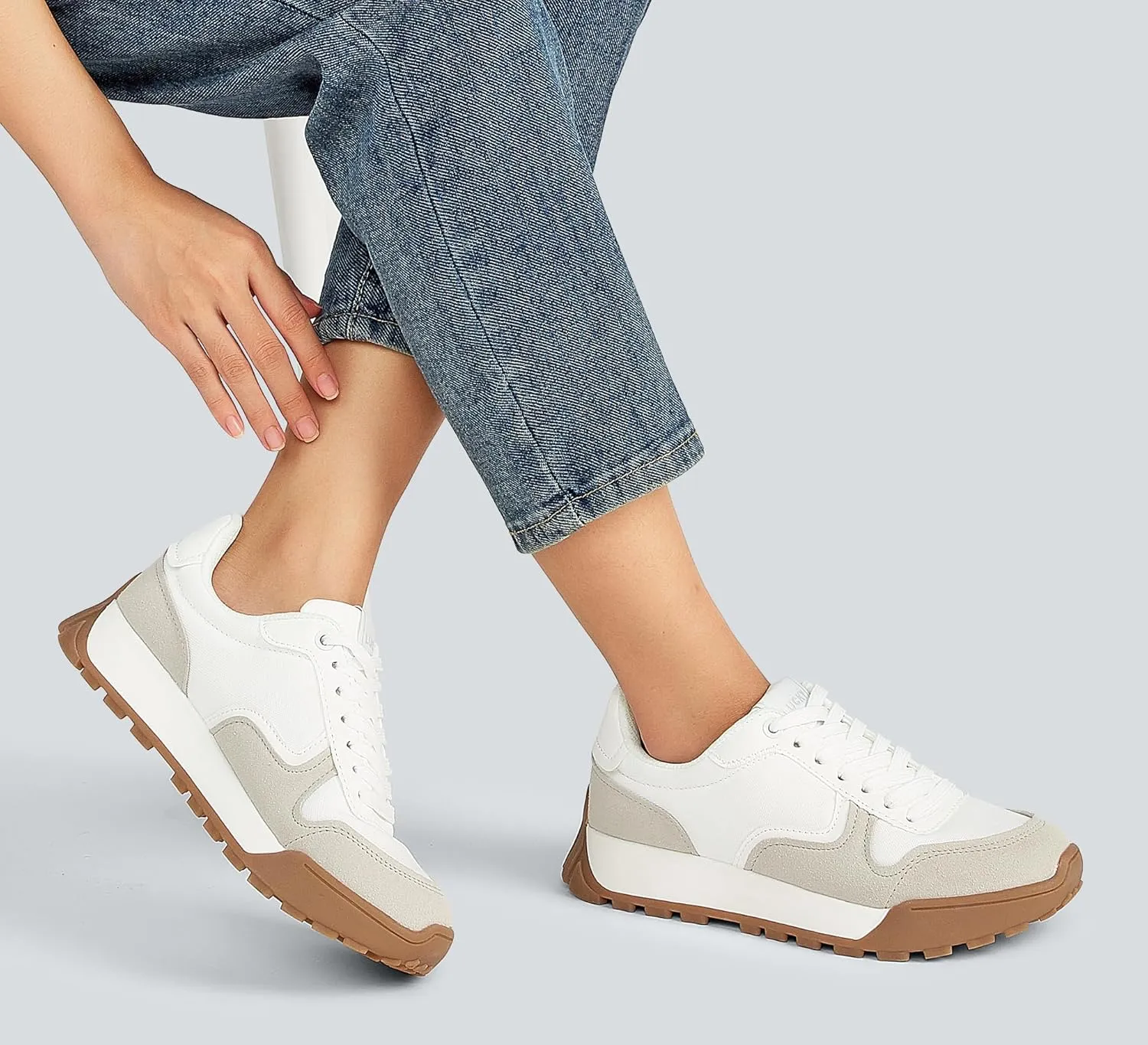 LUCKY STEP Women's Platform Canvas Sneaker Casual Lace-up Stylish Tennis Running Retro Classic Trainers Walking Fashion Sneakers