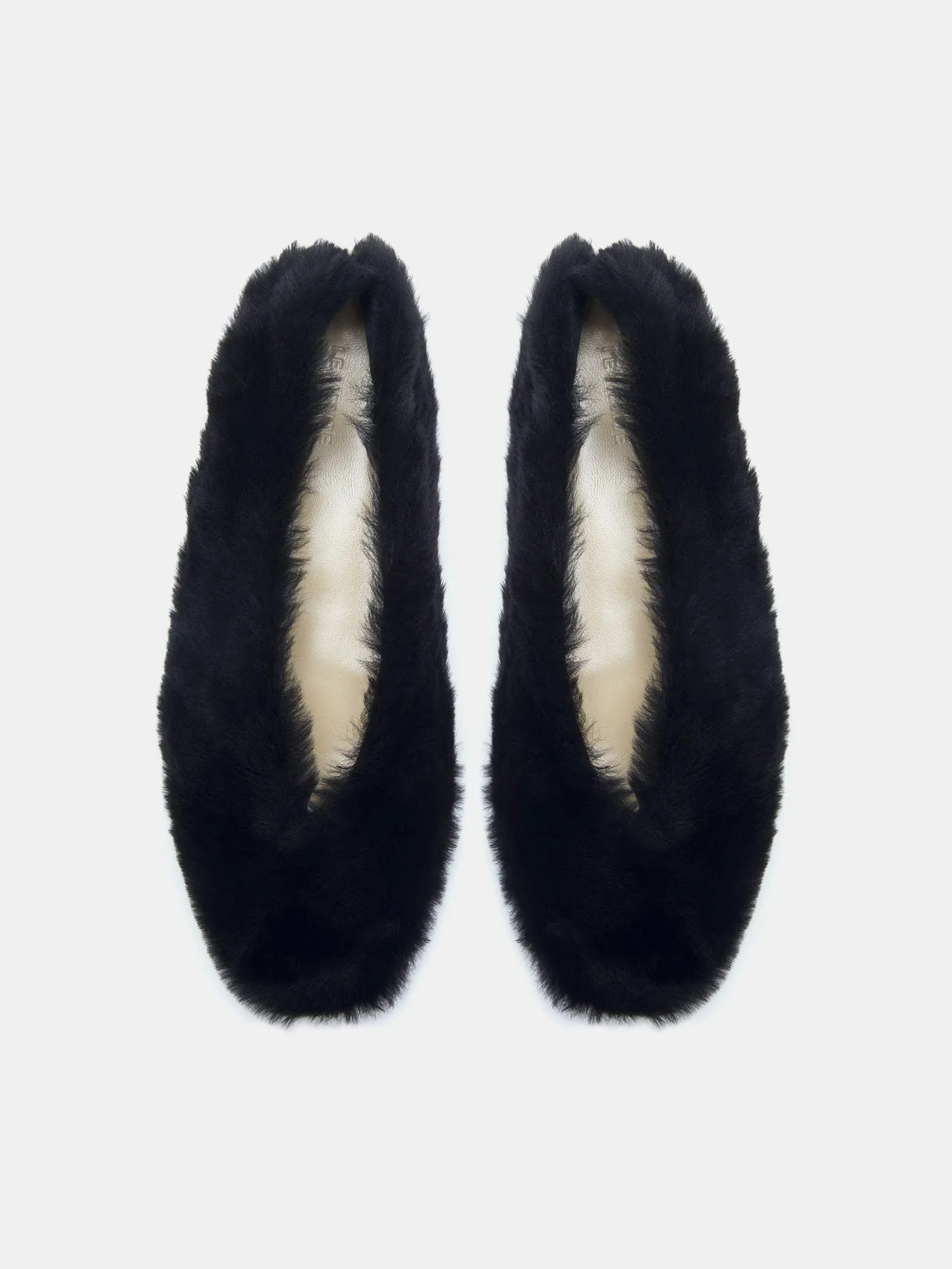 Luna Slipper / Black Shearling
