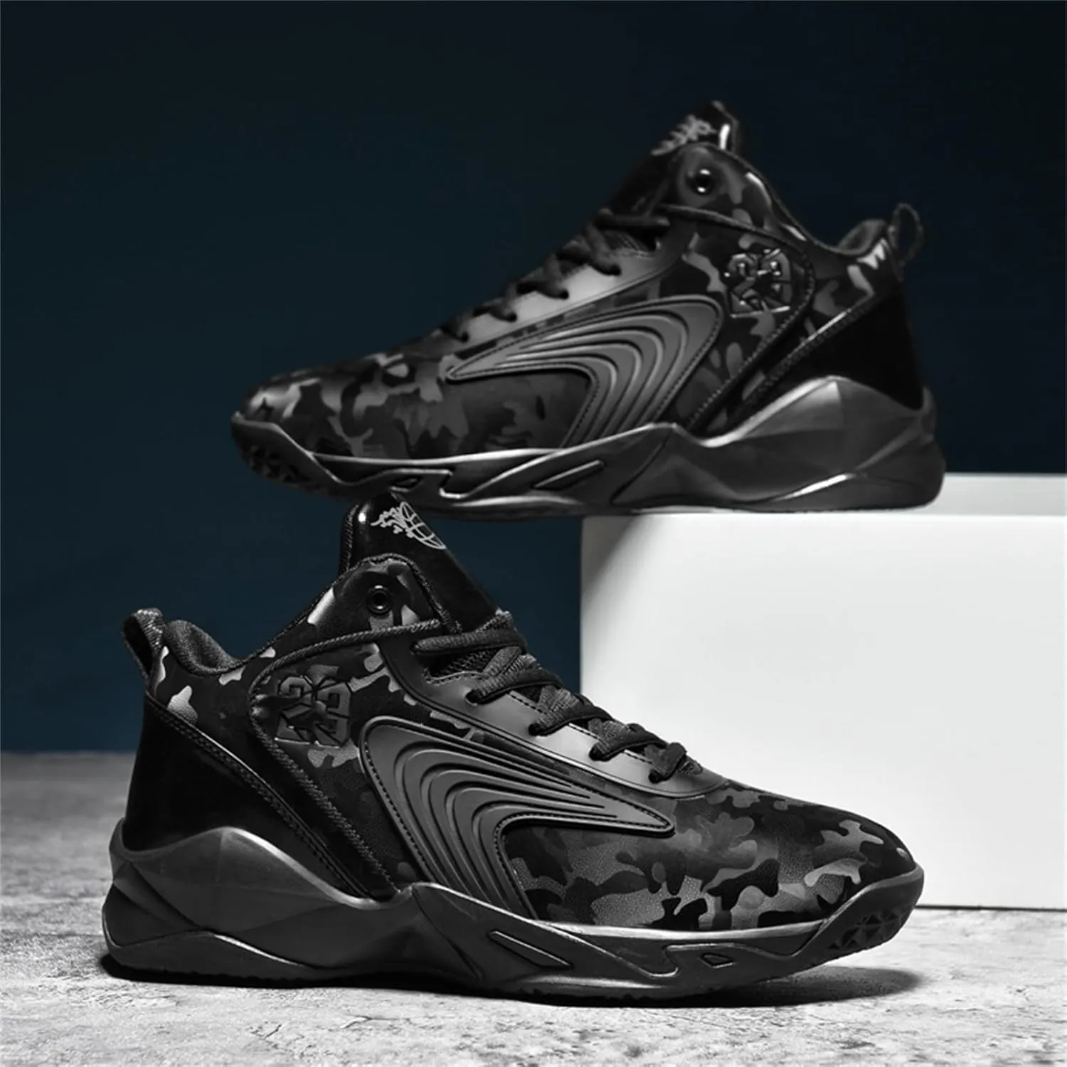 Mens Breathable Mesh High Top Basketball Shoes Fashion Running Tennis Sneakers High Rebound Non-Slip Sport Shoes