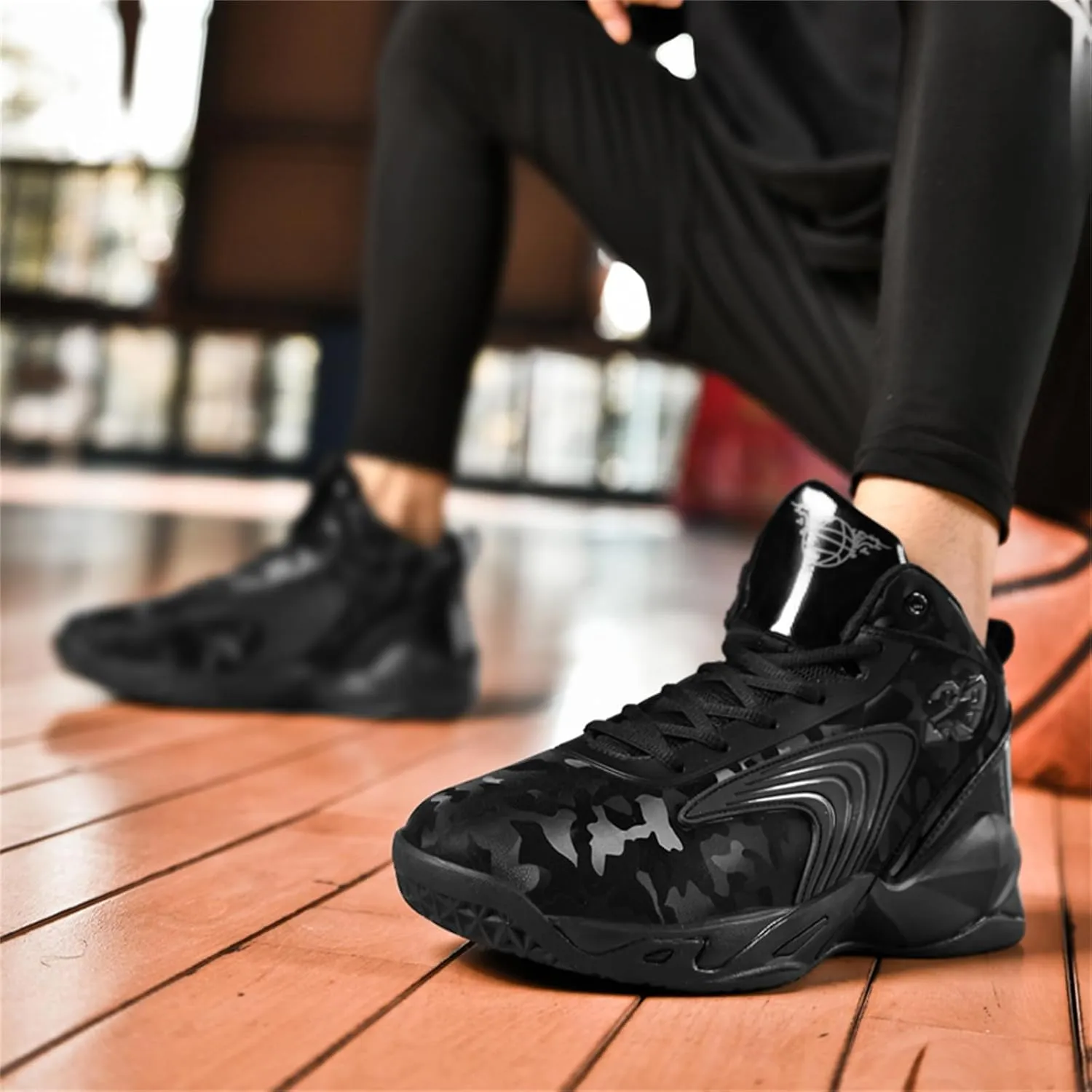 Mens Breathable Mesh High Top Basketball Shoes Fashion Running Tennis Sneakers High Rebound Non-Slip Sport Shoes