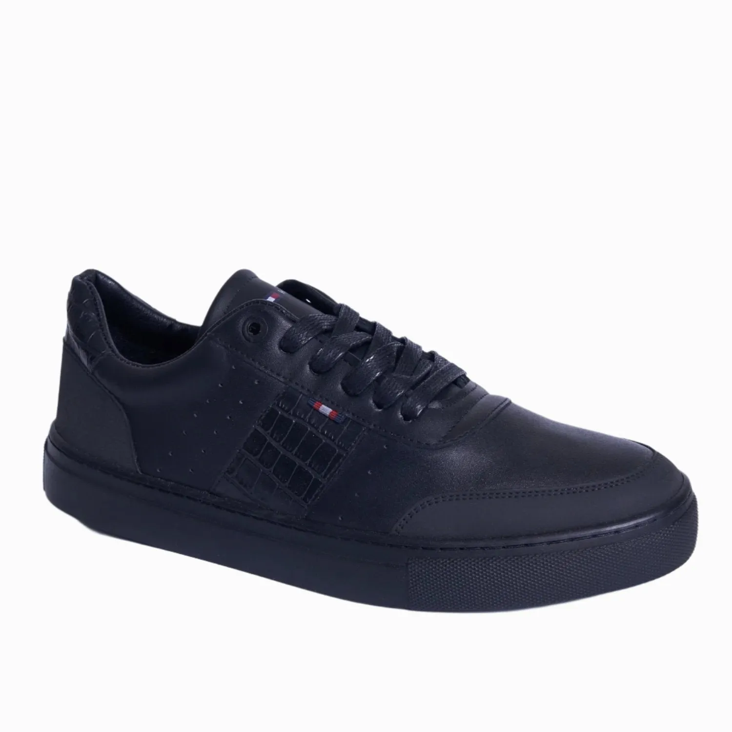 Men's Slip-ins Men's Sleek and Stylish Sneaker - Black Color Model V762L