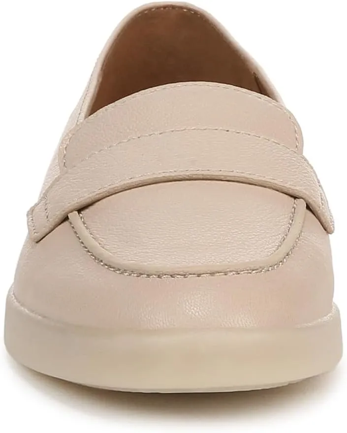 Naturalizer Women's Karis Loafer Flat