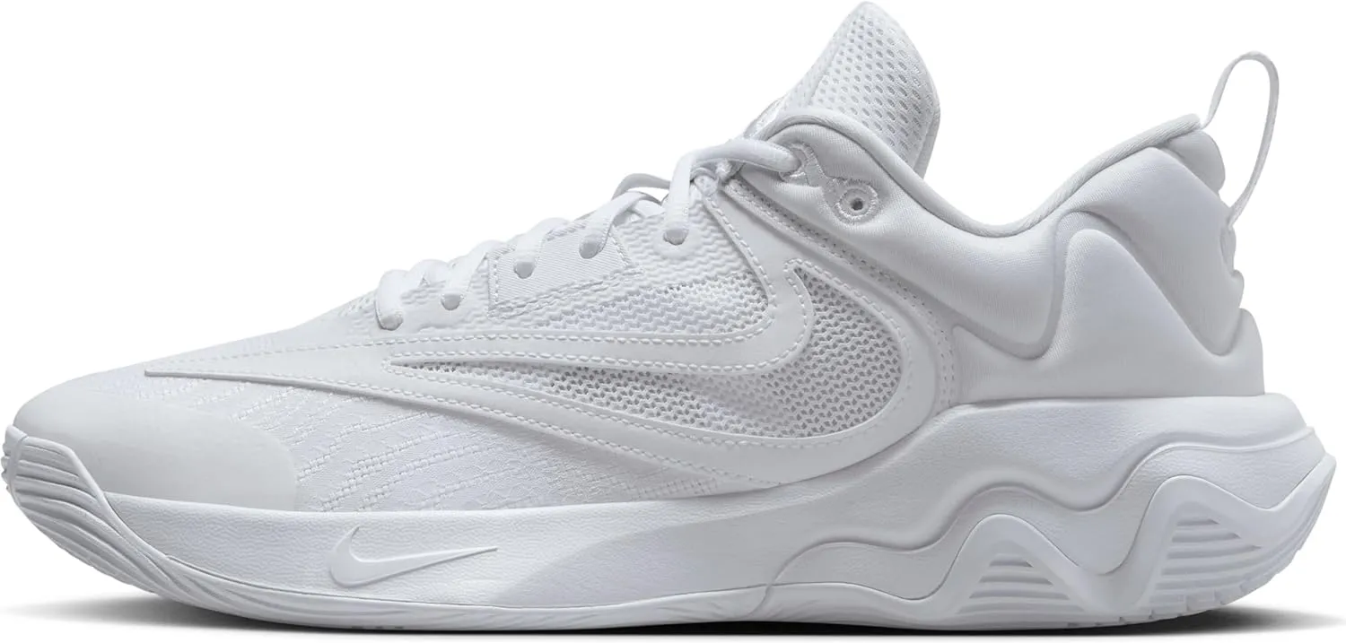 Nike Men's Basketball Shoe, White, 9