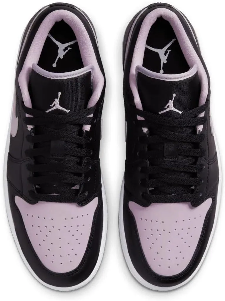 NIKE Men's Basketball Shoe