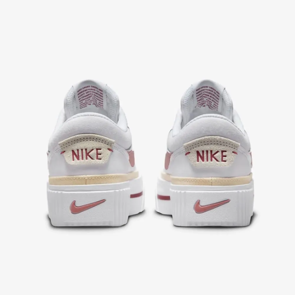 NIKE Women's Sneaker