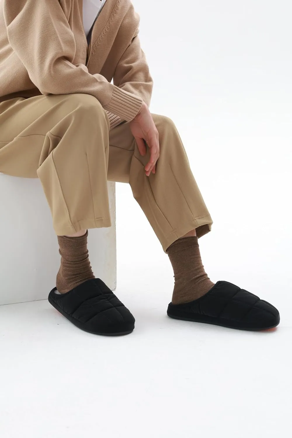 Non Slip House Slipper, Goose Down Fuzzy Memory Foam Slippers, Winter Warm Indoor Shoes for Women and Men