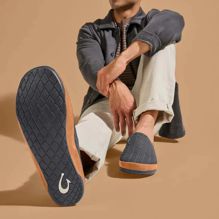 OluKai Men's Hanohano Waxed Canvas Slippers