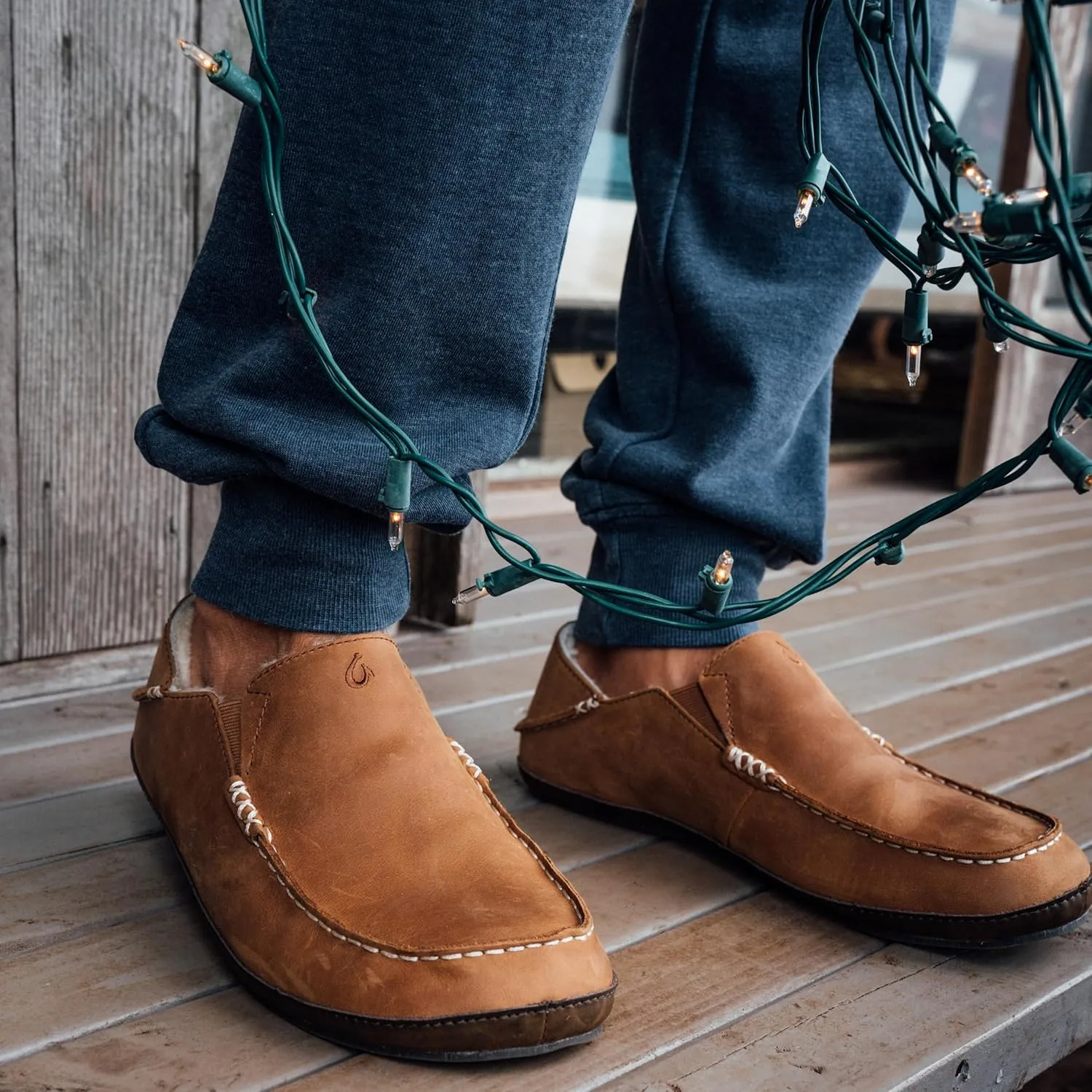 OLUKAI Moloa Slipper Men's Premium Leather Slip On Shoes, Soft Genuine Shearling Lining & Gel Insert, Drop-In Heel & All-Day Comfort