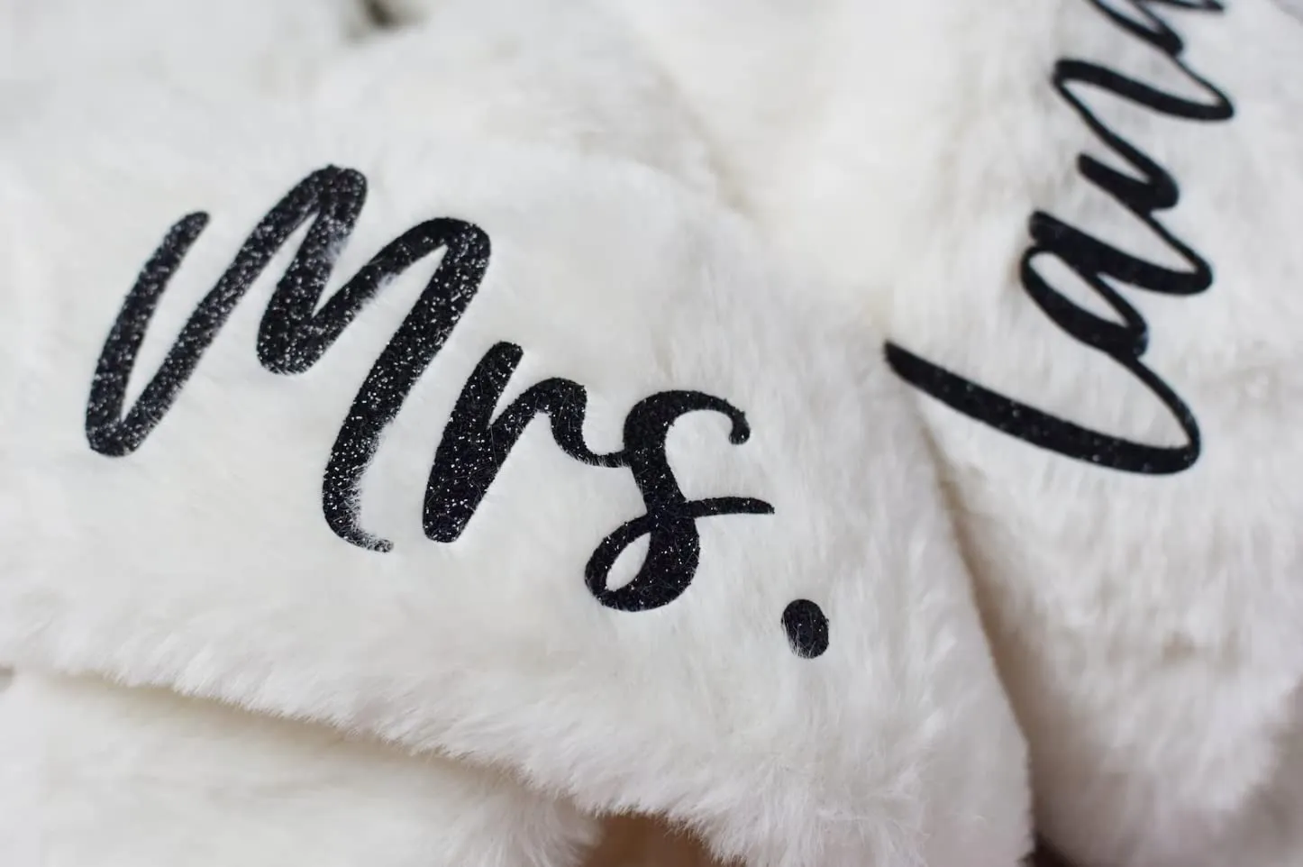 Personalized Fluffy Slippers, Bridal Slipper, Birthday Gifts for Her (M, Ivory)