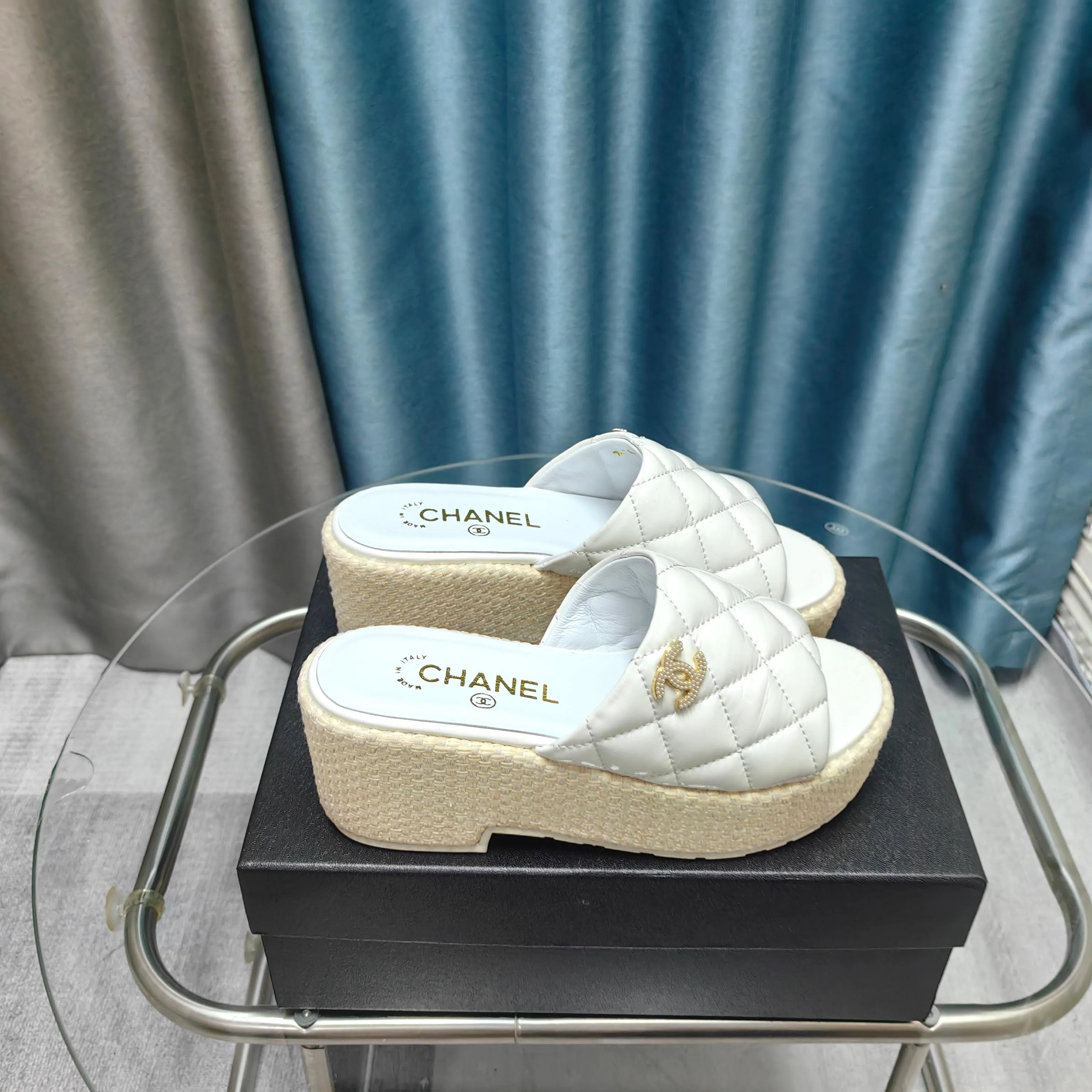 Platform 25 Flexible Patent Calfskin 10cm CHANEL Sandal Remote-controlled