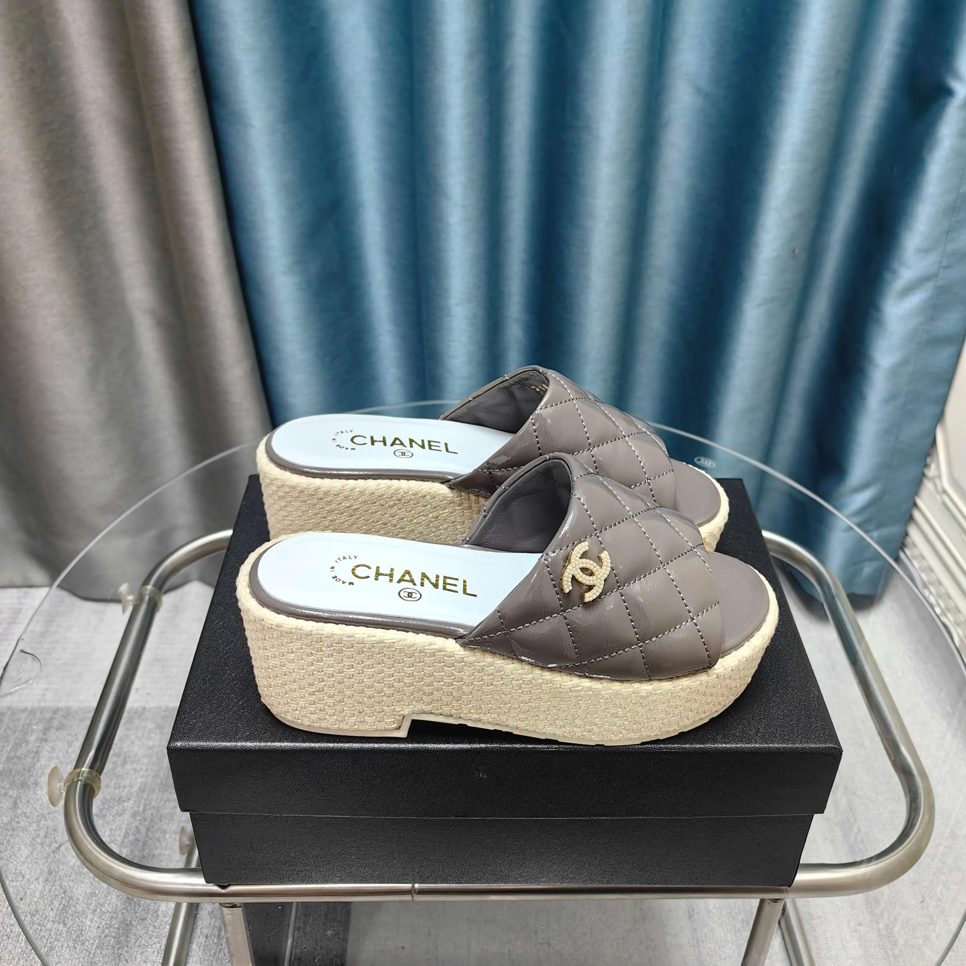 Platform 25 Flexible Patent Calfskin 10cm CHANEL Sandal Remote-controlled