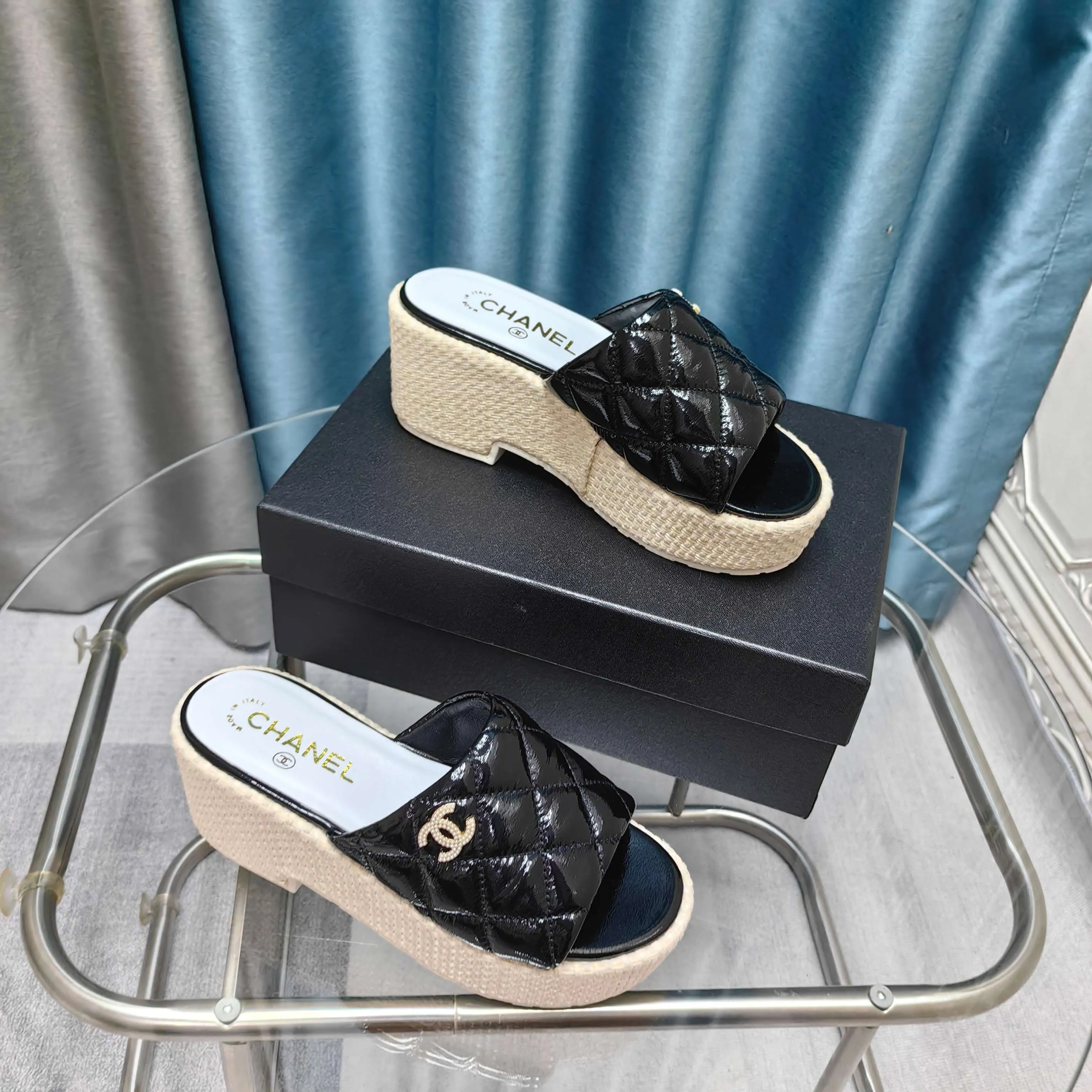 Platform 25 Flexible Patent Calfskin 10cm CHANEL Sandal Remote-controlled
