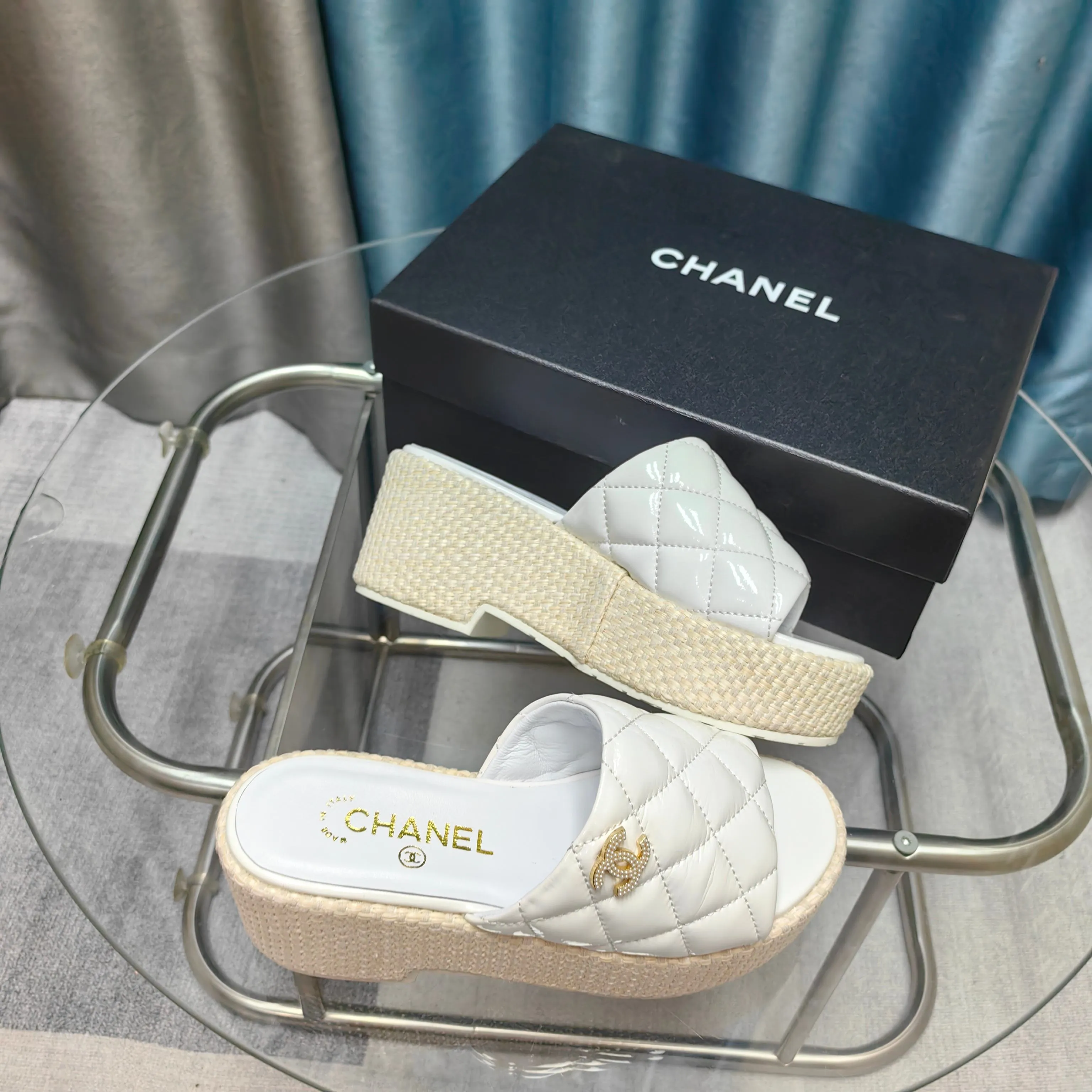 Platform 25 Flexible Patent Calfskin 10cm CHANEL Sandal Remote-controlled