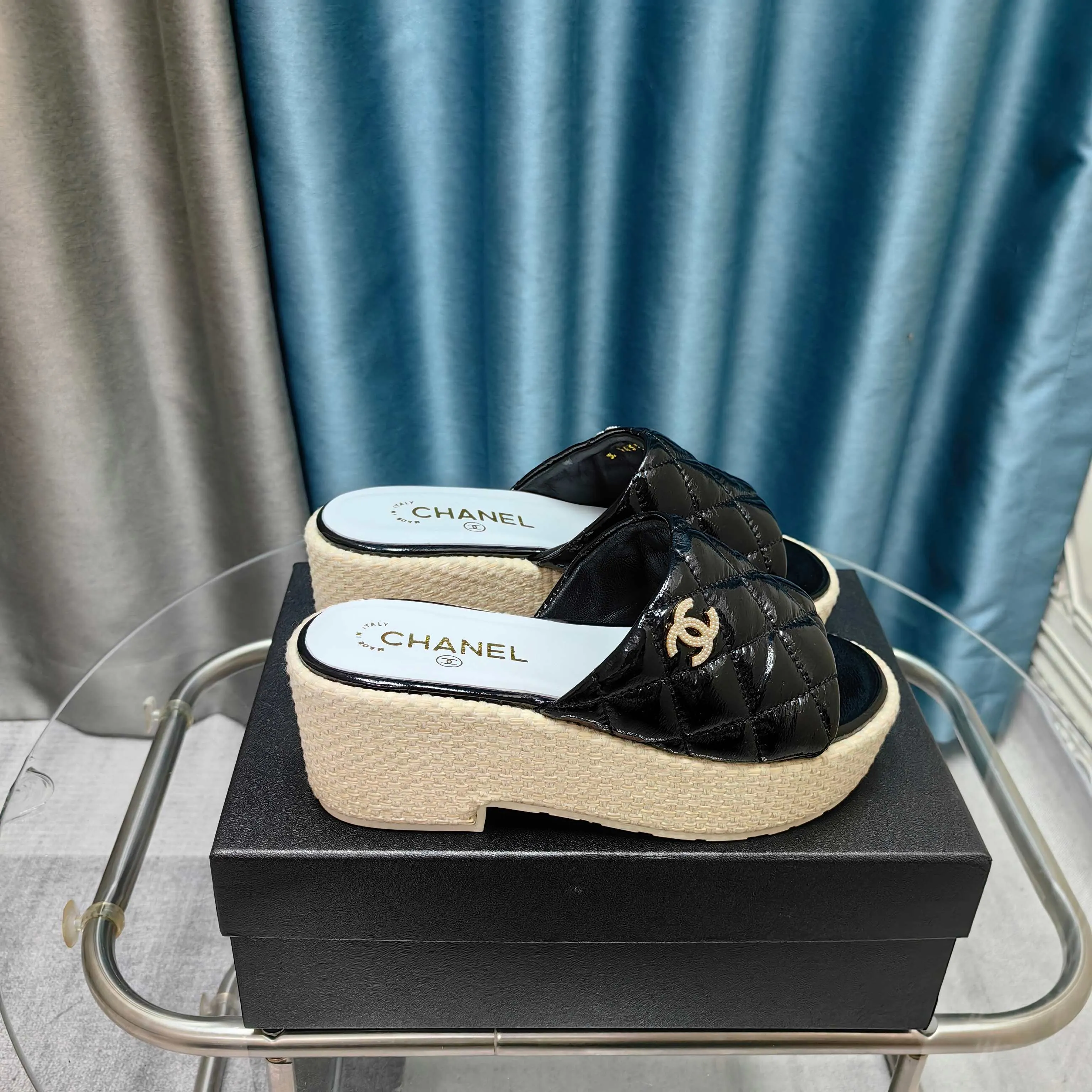 Platform 25 Flexible Patent Calfskin 10cm CHANEL Sandal Remote-controlled