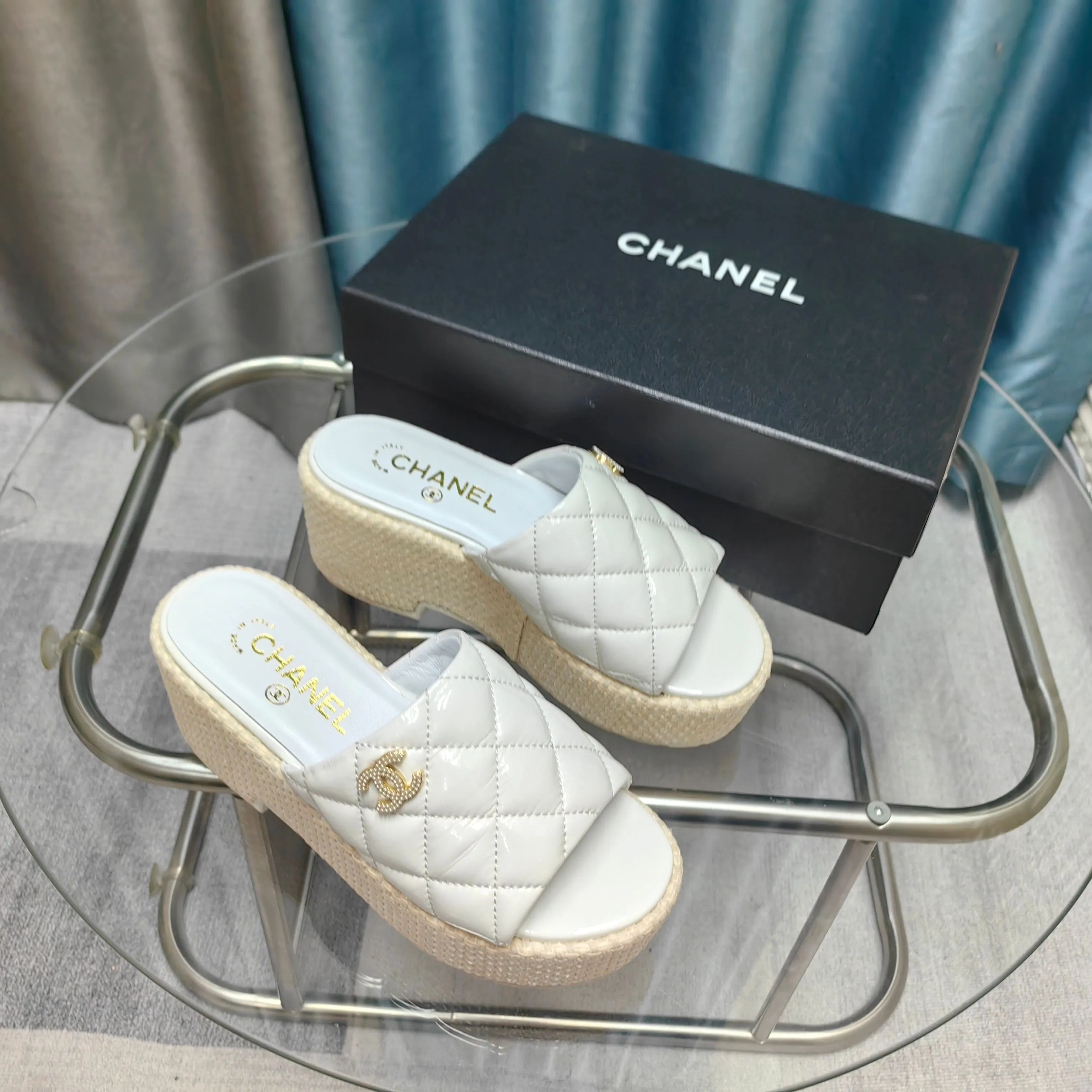 Platform 25 Flexible Patent Calfskin 10cm CHANEL Sandal Remote-controlled