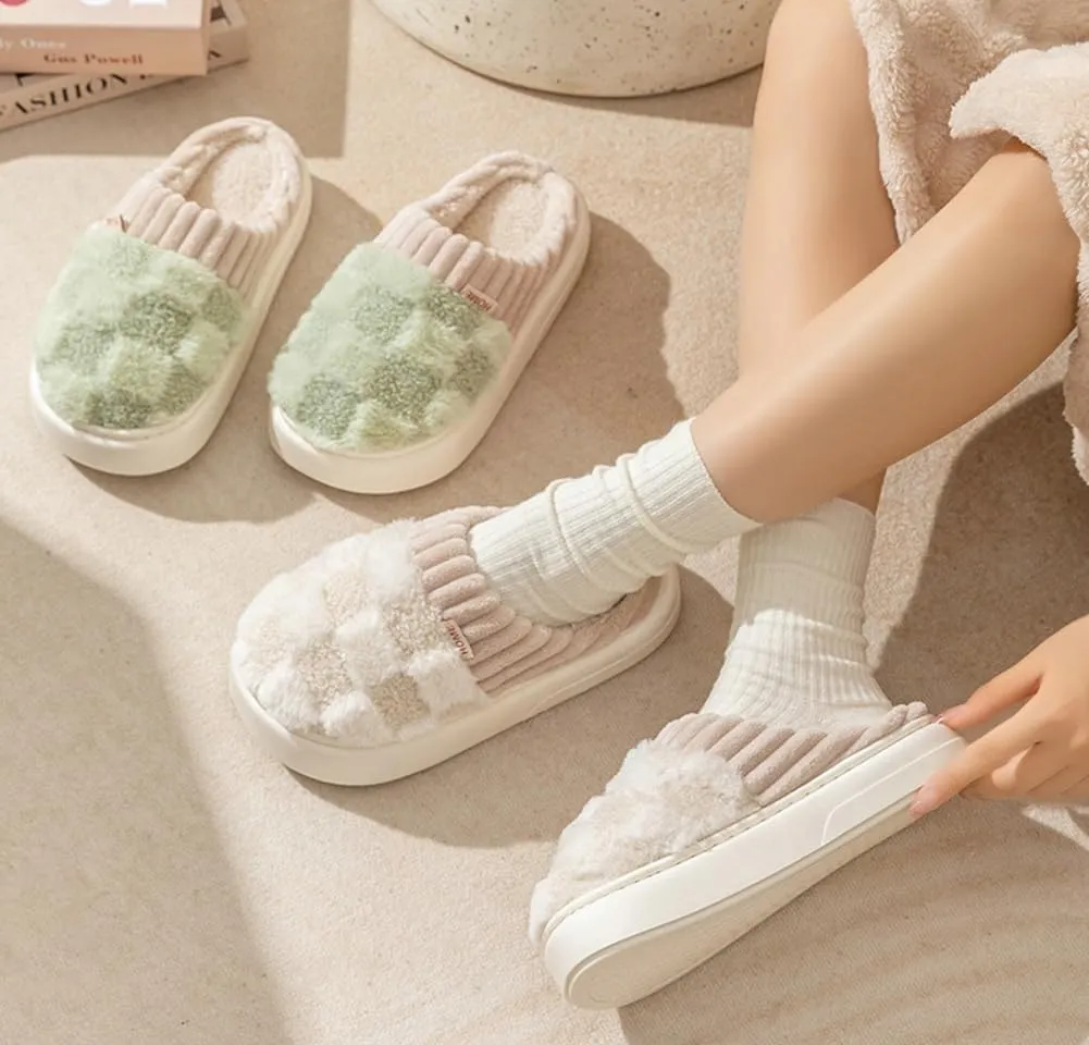 Plush Slippers for Women Men Plaid Cuff Warm Fuzzy Fleece Slipper Cozy Memory Foam Checkered Home Shoes Non-Slip