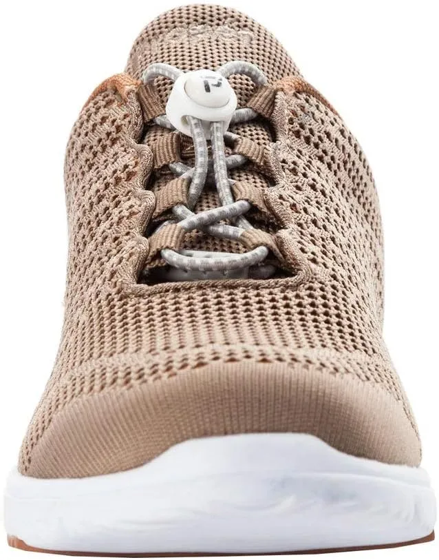 Propét Women's Travel Walker Evo Shoe