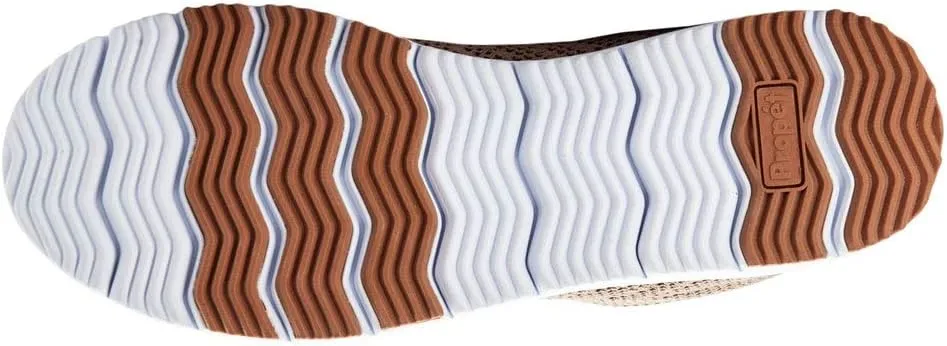 Propét Women's Travel Walker Evo Shoe