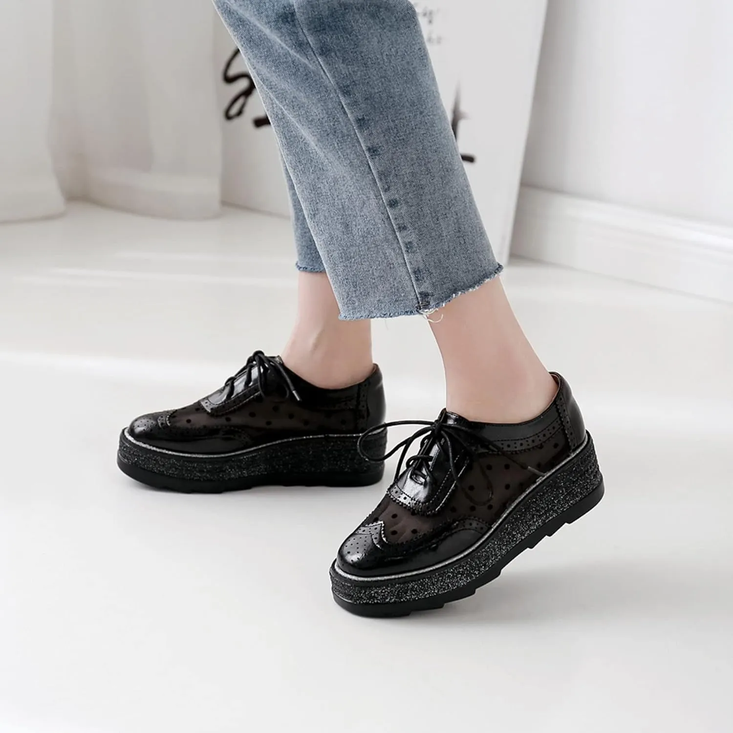 SHEMEE Women's Platform Patent Leather Lace Up Oxfords Pumps Vintage Wingtip Mid Heels Round Toe Brogues Flat Dress Shoes