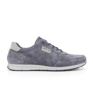 Sneaker traforata