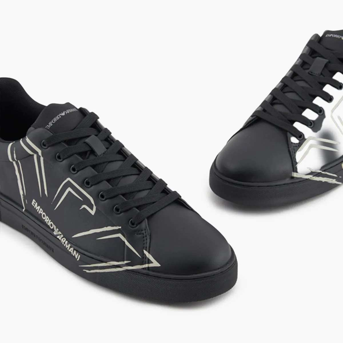 Soft Leather Round Toe Sneaker With Contrast Eagle Logo