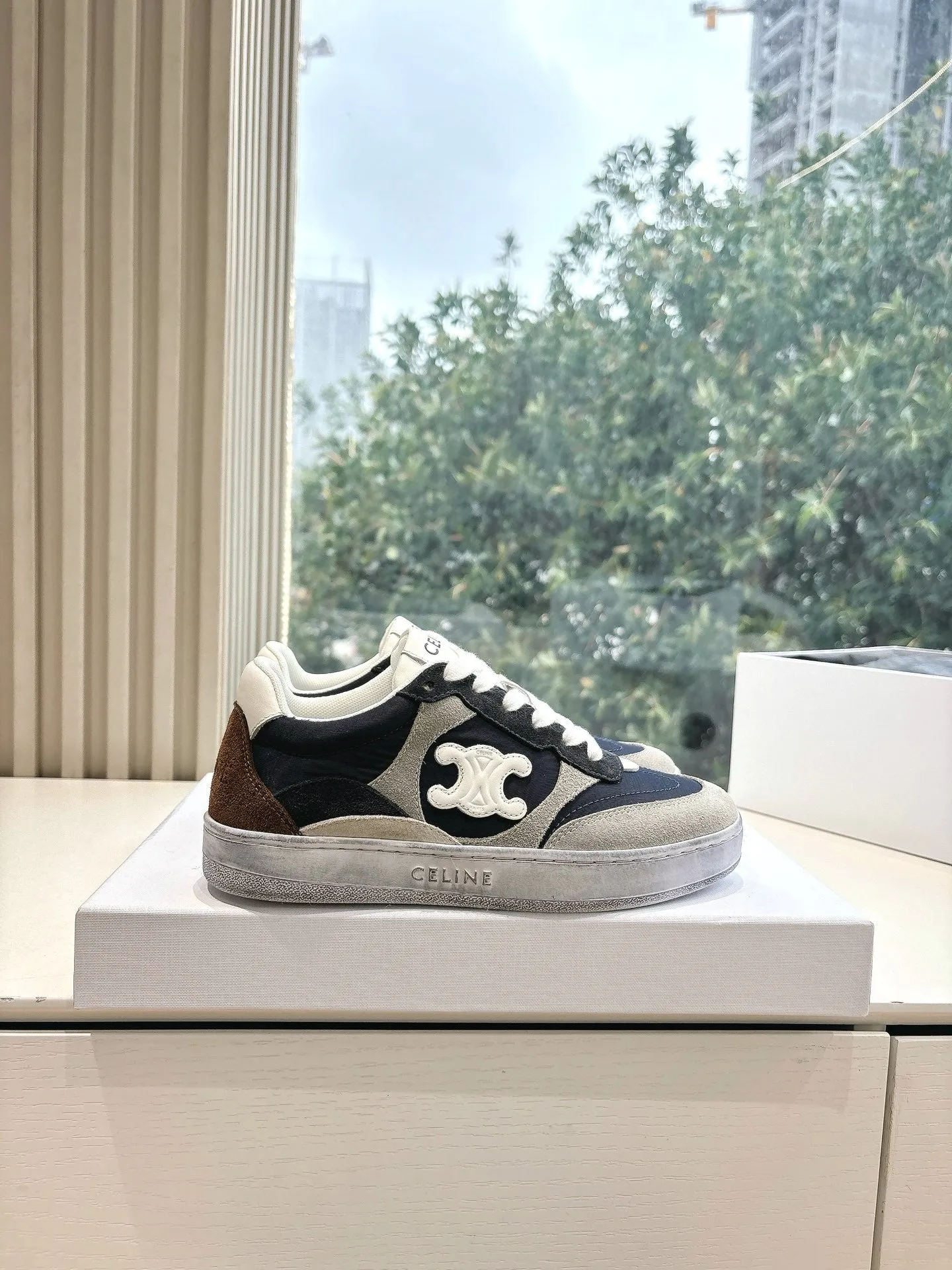 Stylish Suede Blue Celine CELINE 285895 Efficient operation Gray Sneaker
