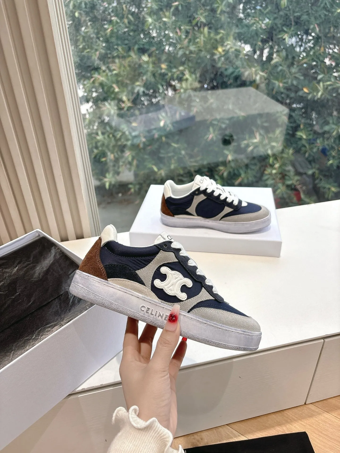Stylish Suede Blue Celine CELINE 285895 Efficient operation Gray Sneaker