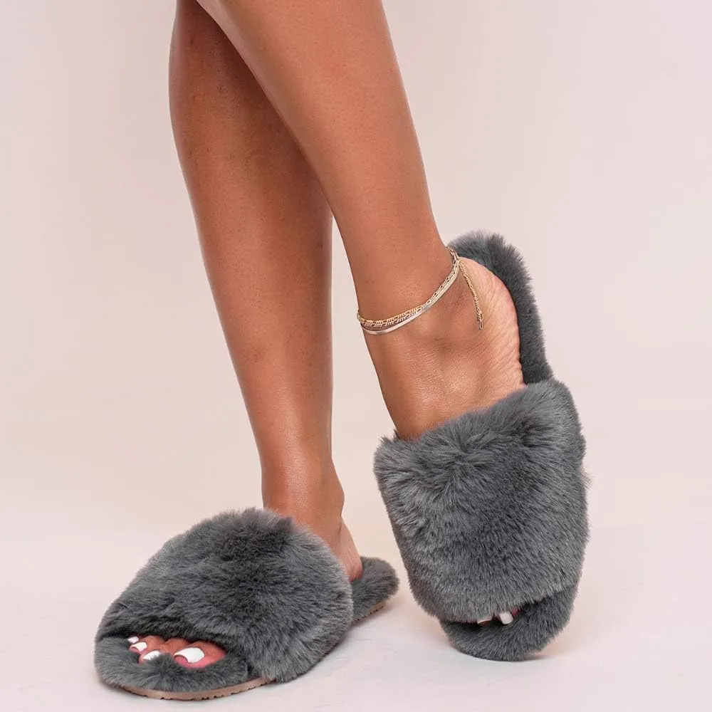 Twelve AM Co. Womens So Good Fluffy Slippers