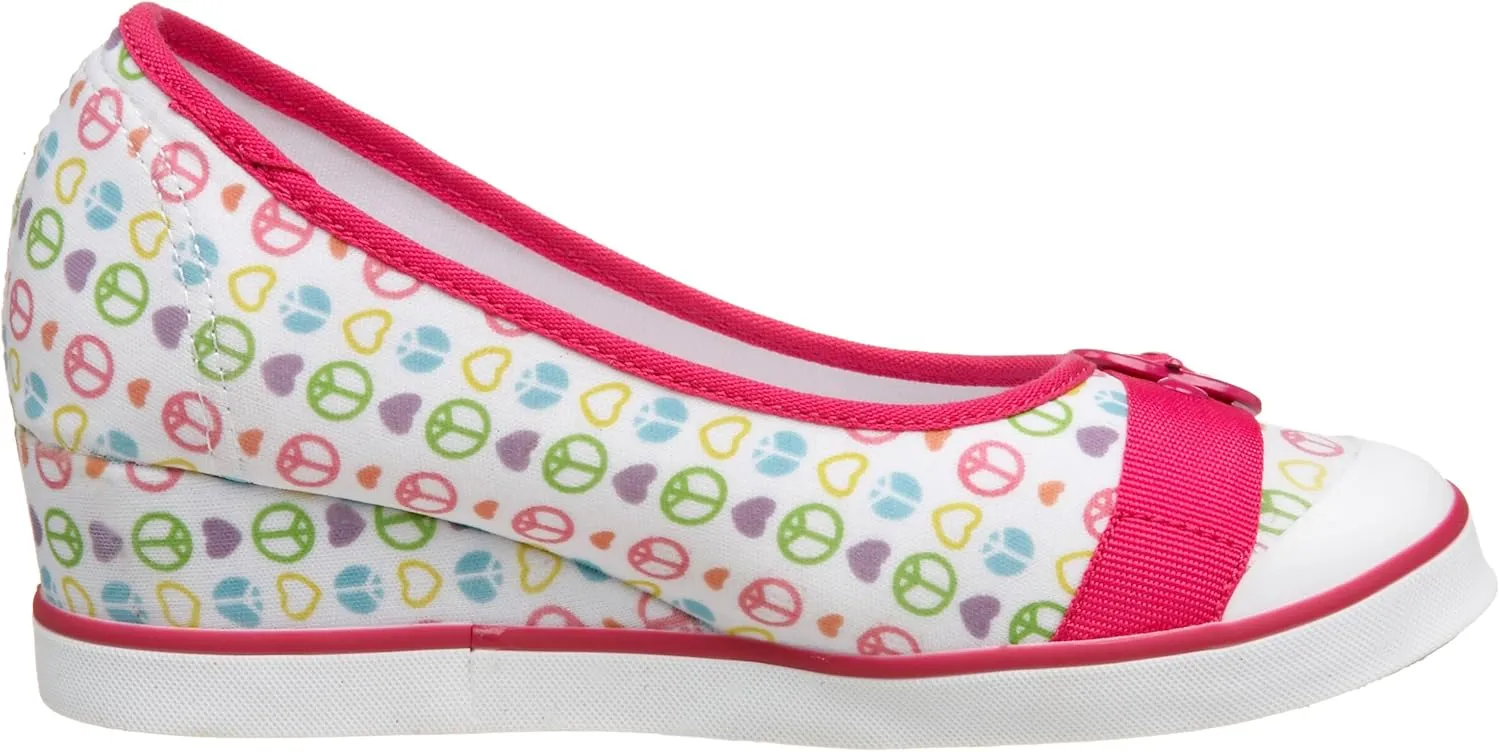UNIONBAY Little Kid/Big Kid Peace & Love Sneaker
