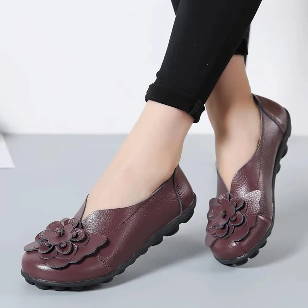 WERWAES Casual Leather Loafers Shoes for Womens Slim Lightweight Soft Sole Flat Moccasins Shoes with Flowers Cowhide Round Toe Slip on Womens Loafer Indoor Outdoor Walking Womens Shoes