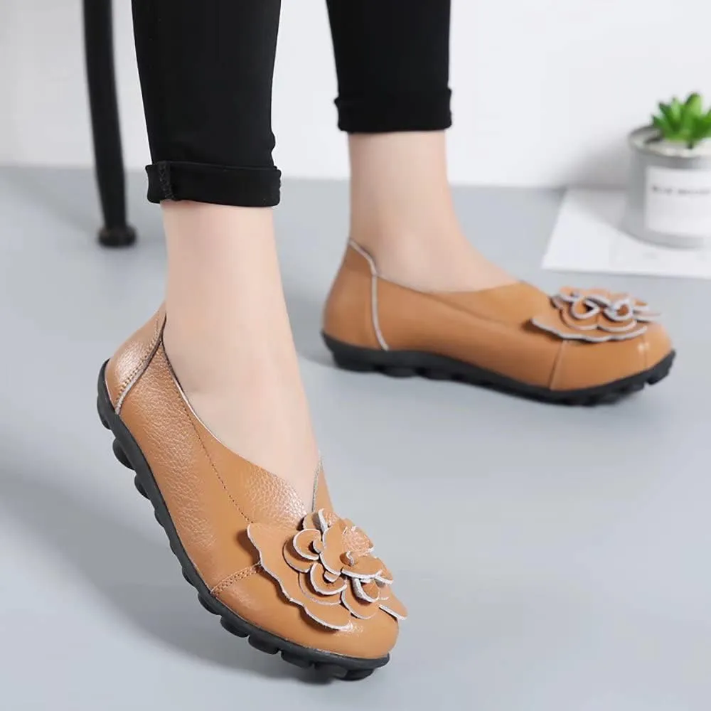 WERWAES Casual Leather Loafers Shoes for Womens Slim Lightweight Soft Sole Flat Moccasins Shoes with Flowers Cowhide Round Toe Slip on Womens Loafer Indoor Outdoor Walking Womens Shoes