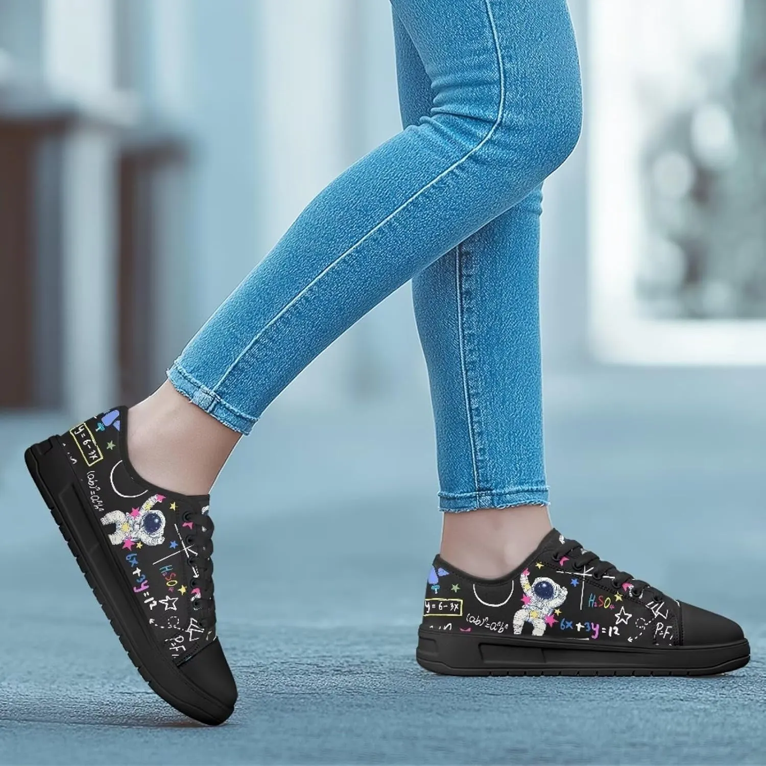 Womens Canvas Shoes 2025 Comfortable Summer Walking Sneakers Flexible EVA Non-Slip Outsole for Casual Outfits Size 6-13.5 Black Sole